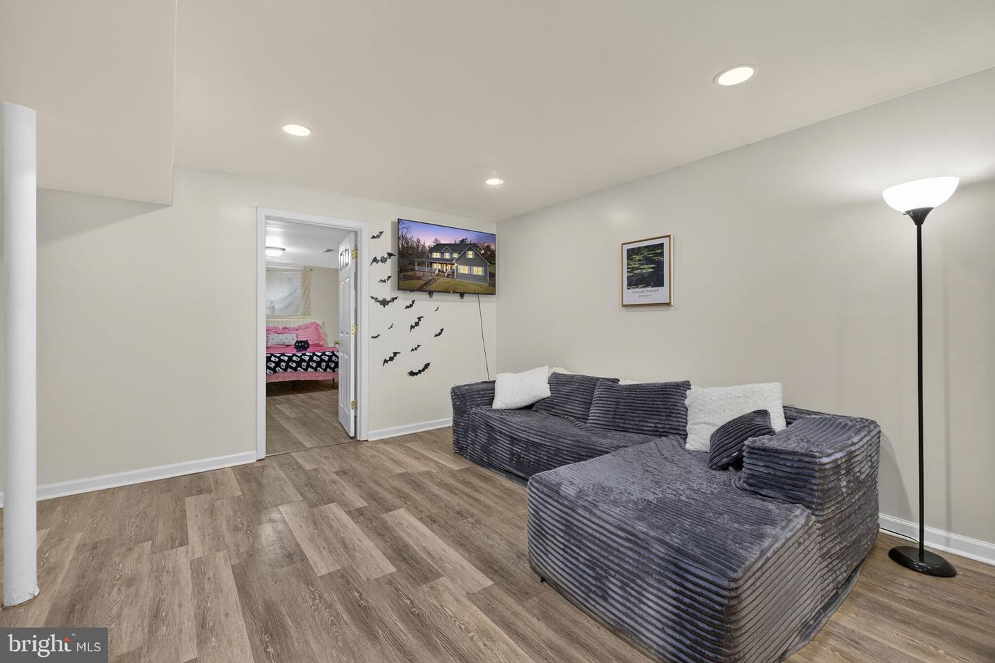 8182 ASHTON WAY, WARRENTON, Virginia 20186, 5 Bedrooms Bedrooms, ,3 BathroomsBathrooms,Residential,For sale,8182 ASHTON WAY,VAFQ2019726 MLS # VAFQ2019726