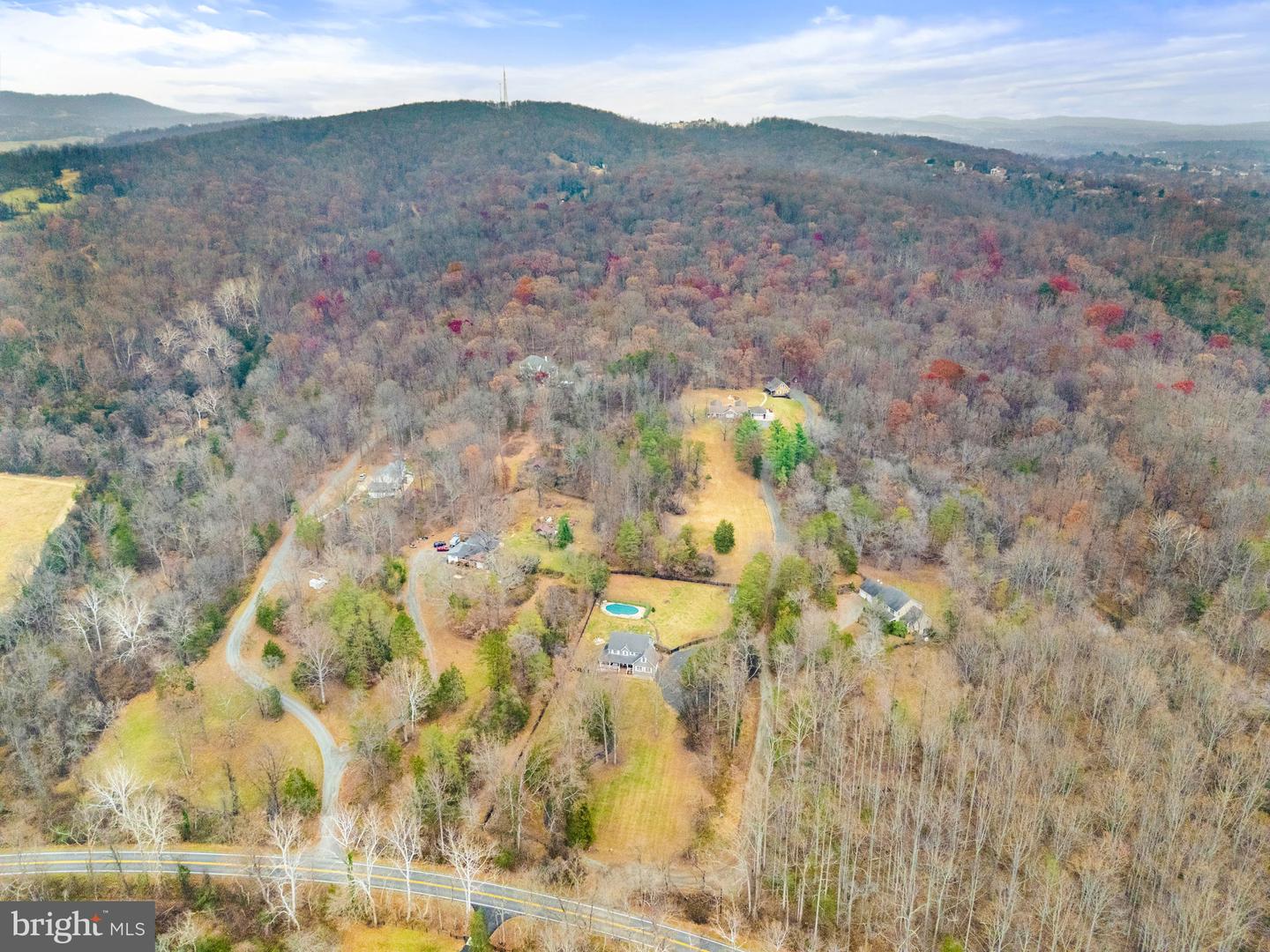 8182 ASHTON WAY, WARRENTON, Virginia 20186, 5 Bedrooms Bedrooms, ,3 BathroomsBathrooms,Residential,For sale,8182 ASHTON WAY,VAFQ2019726 MLS # VAFQ2019726