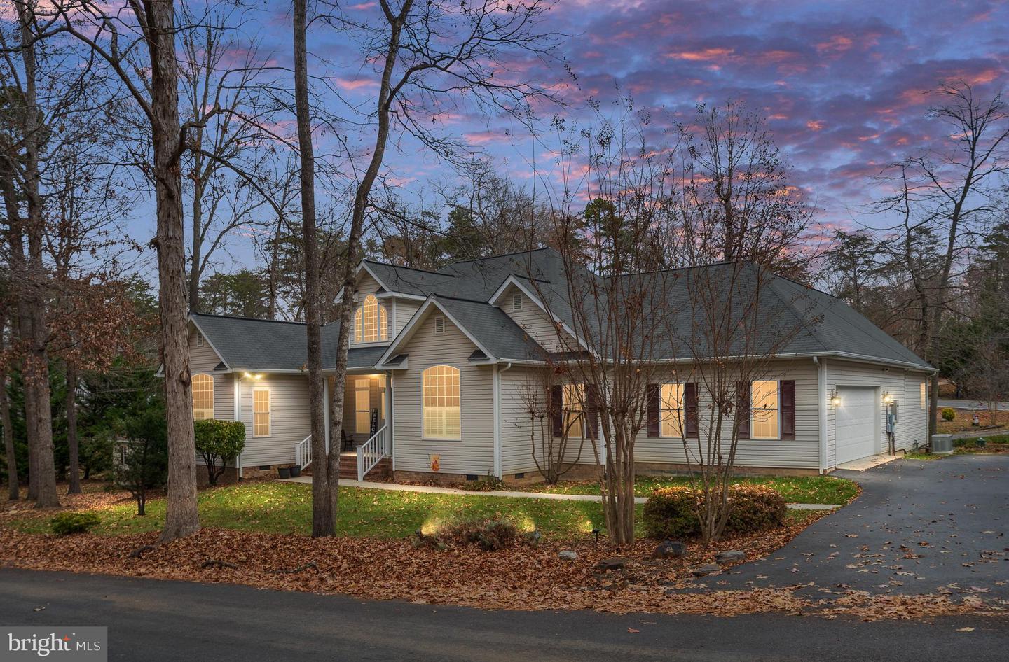 4301 LAKEVIEW PKWY, LOCUST GROVE, Virginia 22508, 4 Bedrooms Bedrooms, ,2 BathroomsBathrooms,Residential,For sale,4301 LAKEVIEW PKWY,VAOR2012838 MLS # VAOR2012838 4301 LAKEVIEW PKWY, LOCUST GROVE, Virginia 22508, 4 Bedrooms Bedrooms, ,2 BathroomsBathrooms,Residential,For sale,4301 LAKEVIEW PKWY,VAOR2012838 MLS # VAOR2012838