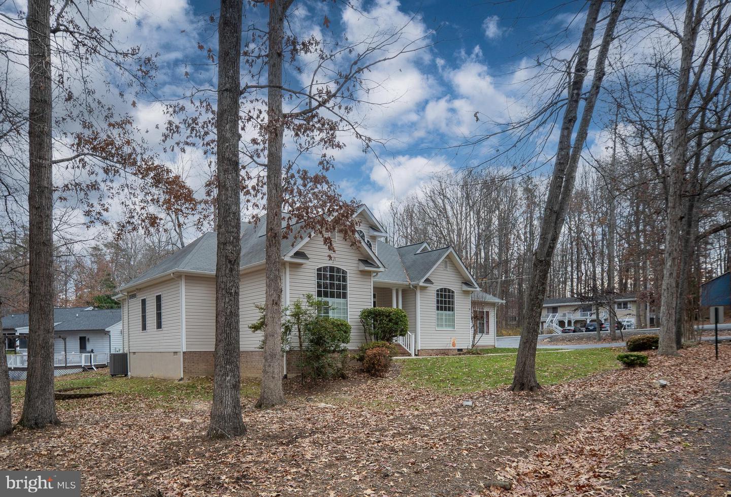 4301 LAKEVIEW PKWY, LOCUST GROVE, Virginia 22508, 4 Bedrooms Bedrooms, ,2 BathroomsBathrooms,Residential,For sale,4301 LAKEVIEW PKWY,VAOR2012838 MLS # VAOR2012838 4301 LAKEVIEW PKWY, LOCUST GROVE, Virginia 22508, 4 Bedrooms Bedrooms, ,2 BathroomsBathrooms,Residential,For sale,4301 LAKEVIEW PKWY,VAOR2012838 MLS # VAOR2012838