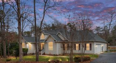 4301 LAKEVIEW PKWY, LOCUST GROVE, Virginia 22508, 4 Bedrooms Bedrooms, ,2 BathroomsBathrooms,Residential,For sale,4301 LAKEVIEW PKWY,VAOR2012838 MLS # VAOR2012838