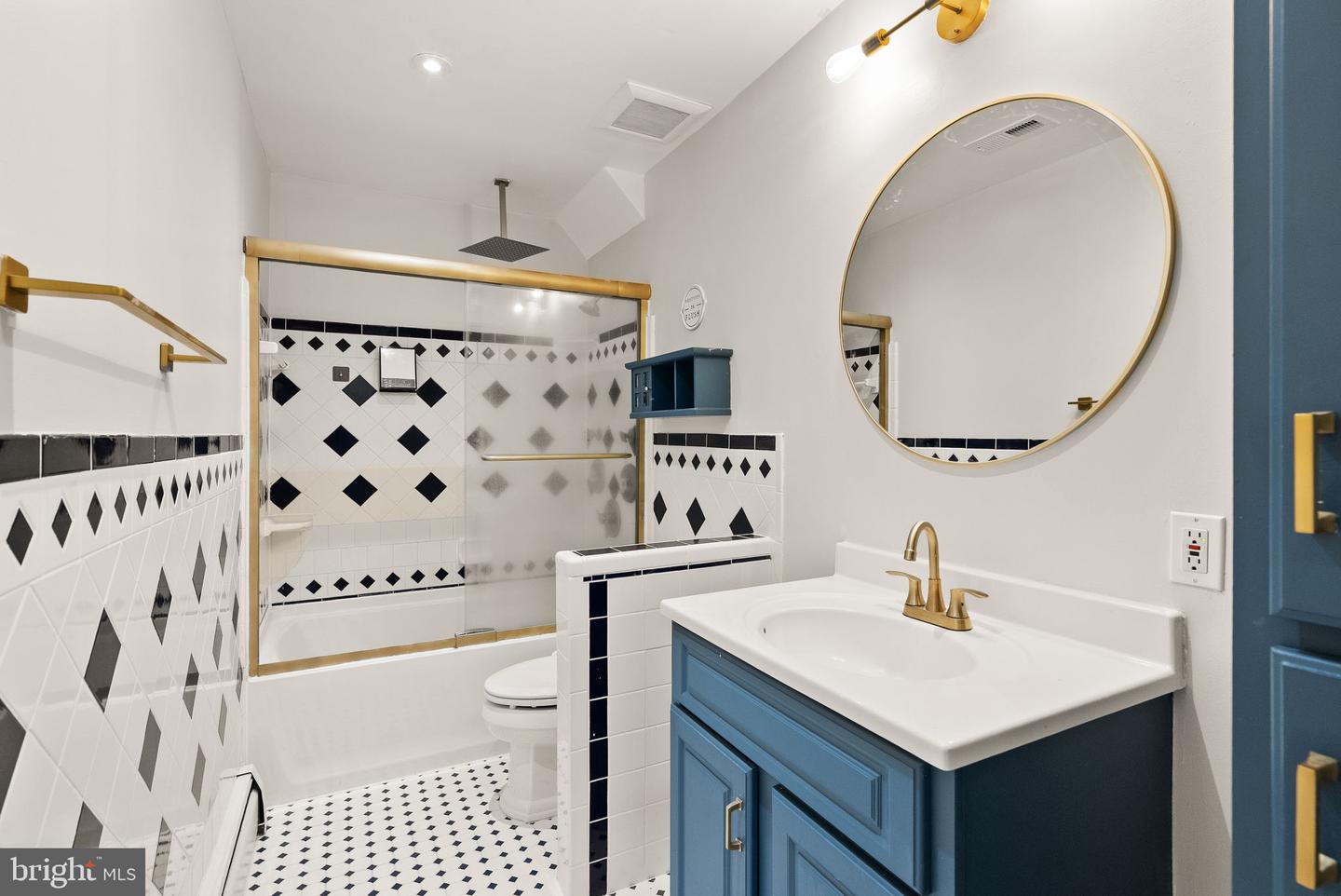 6738 KELLY RD, WARRENTON, Virginia 20187, 3 Bedrooms Bedrooms, ,2 BathroomsBathrooms,Residential,For sale,6738 KELLY RD,VAFQ2019732 MLS # VAFQ2019732