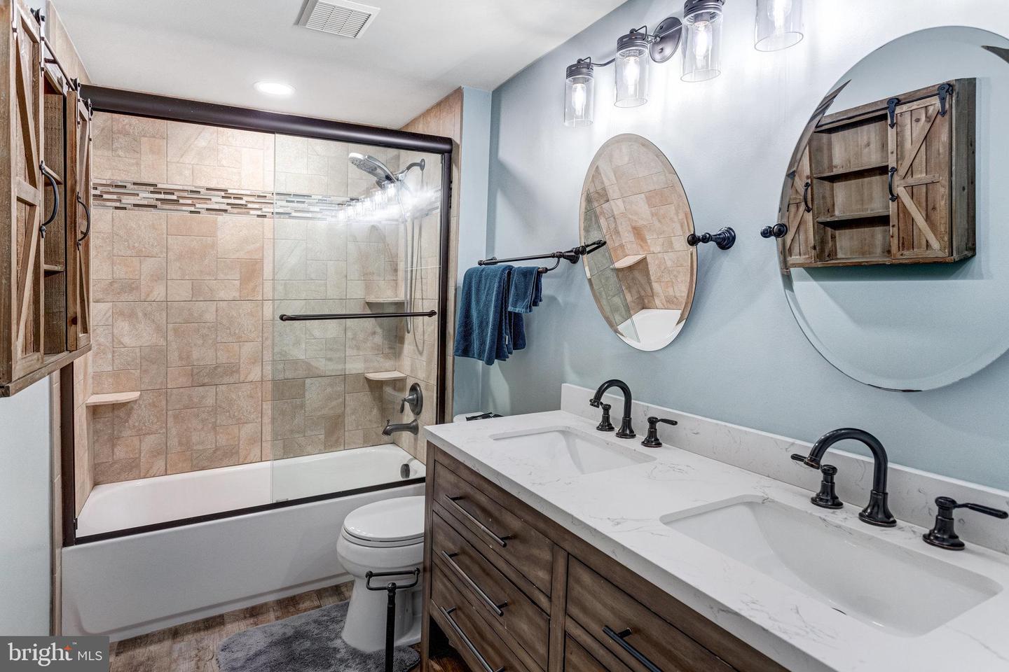 4586 RINCON PL, DUMFRIES, Virginia 22025, 5 Bedrooms Bedrooms, 16 Rooms Rooms,3 BathroomsBathrooms,Residential,For sale,4586 RINCON PL,VAPW2108152 MLS # VAPW2108152