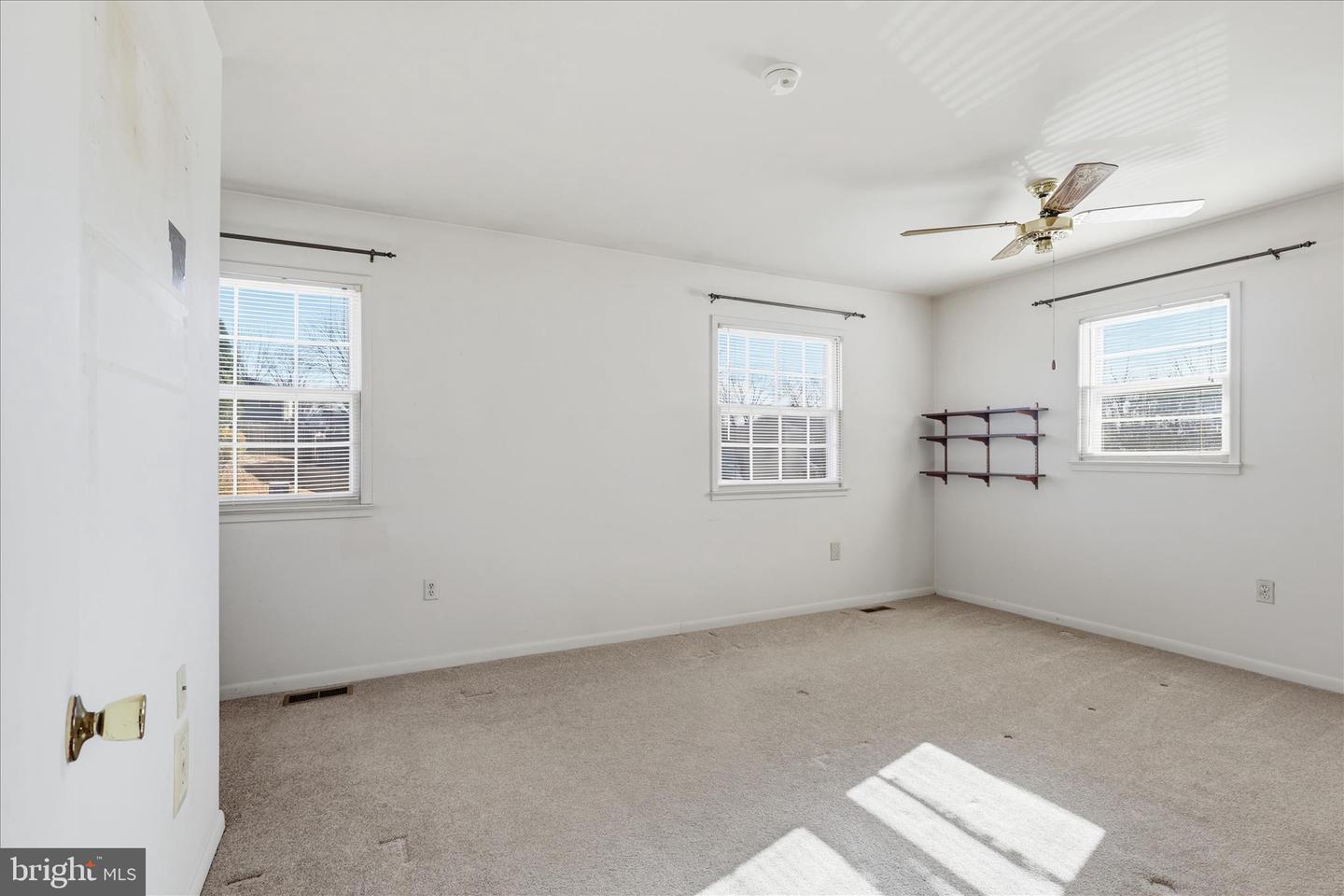 13010 KERRYDALE RD, WOODBRIDGE, Virginia 22193, 4 Bedrooms Bedrooms, ,2 BathroomsBathrooms,Residential,For sale,13010 KERRYDALE RD,VAPW2108160 MLS # VAPW2108160 13010 KERRYDALE RD, WOODBRIDGE, Virginia 22193, 4 Bedrooms Bedrooms, ,2 BathroomsBathrooms,Residential,For sale,13010 KERRYDALE RD,VAPW2108160 MLS # VAPW2108160