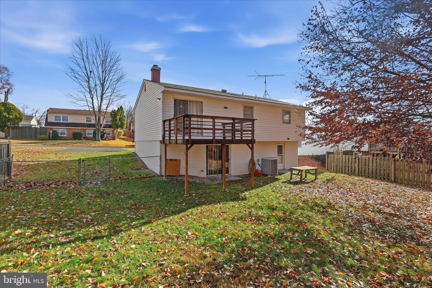 13010 KERRYDALE RD, WOODBRIDGE, Virginia 22193, 4 Bedrooms Bedrooms, ,2 BathroomsBathrooms,Residential,For sale,13010 KERRYDALE RD,VAPW2108160 MLS # VAPW2108160 13010 KERRYDALE RD, WOODBRIDGE, Virginia 22193, 4 Bedrooms Bedrooms, ,2 BathroomsBathrooms,Residential,For sale,13010 KERRYDALE RD,VAPW2108160 MLS # VAPW2108160