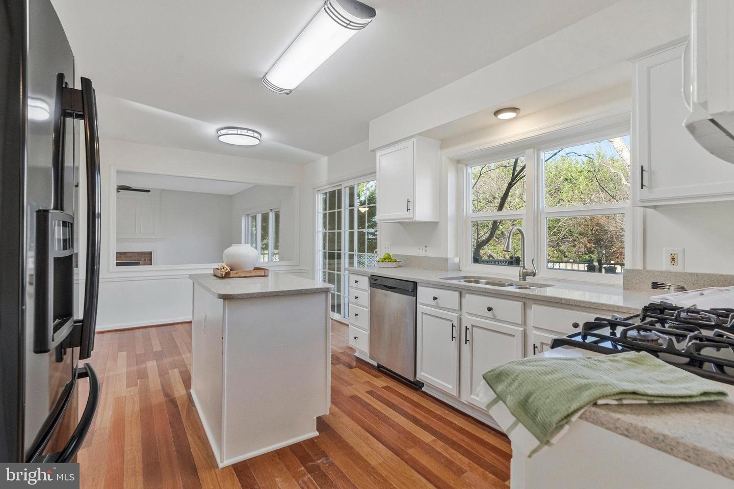 714 CLAIRMONT CT NE, LEESBURG, Virginia 20176, 4 Bedrooms Bedrooms, ,2 BathroomsBathrooms,Residential,For sale,714 CLAIRMONT CT NE,VALO2111616 MLS # VALO2111616