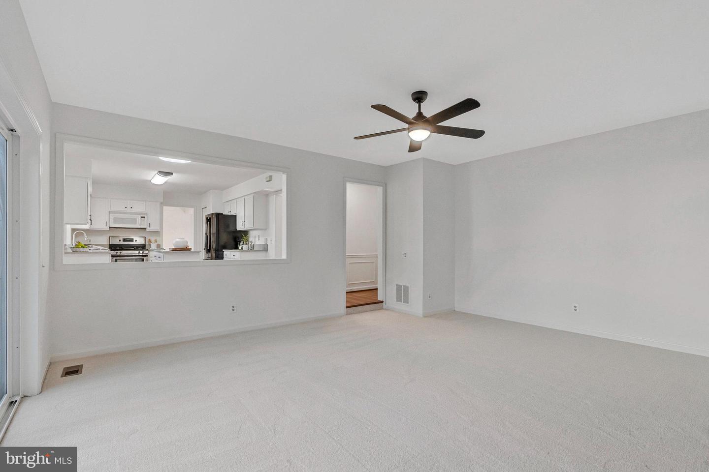 714 CLAIRMONT CT NE, LEESBURG, Virginia 20176, 4 Bedrooms Bedrooms, ,2 BathroomsBathrooms,Residential,For sale,714 CLAIRMONT CT NE,VALO2111616 MLS # VALO2111616