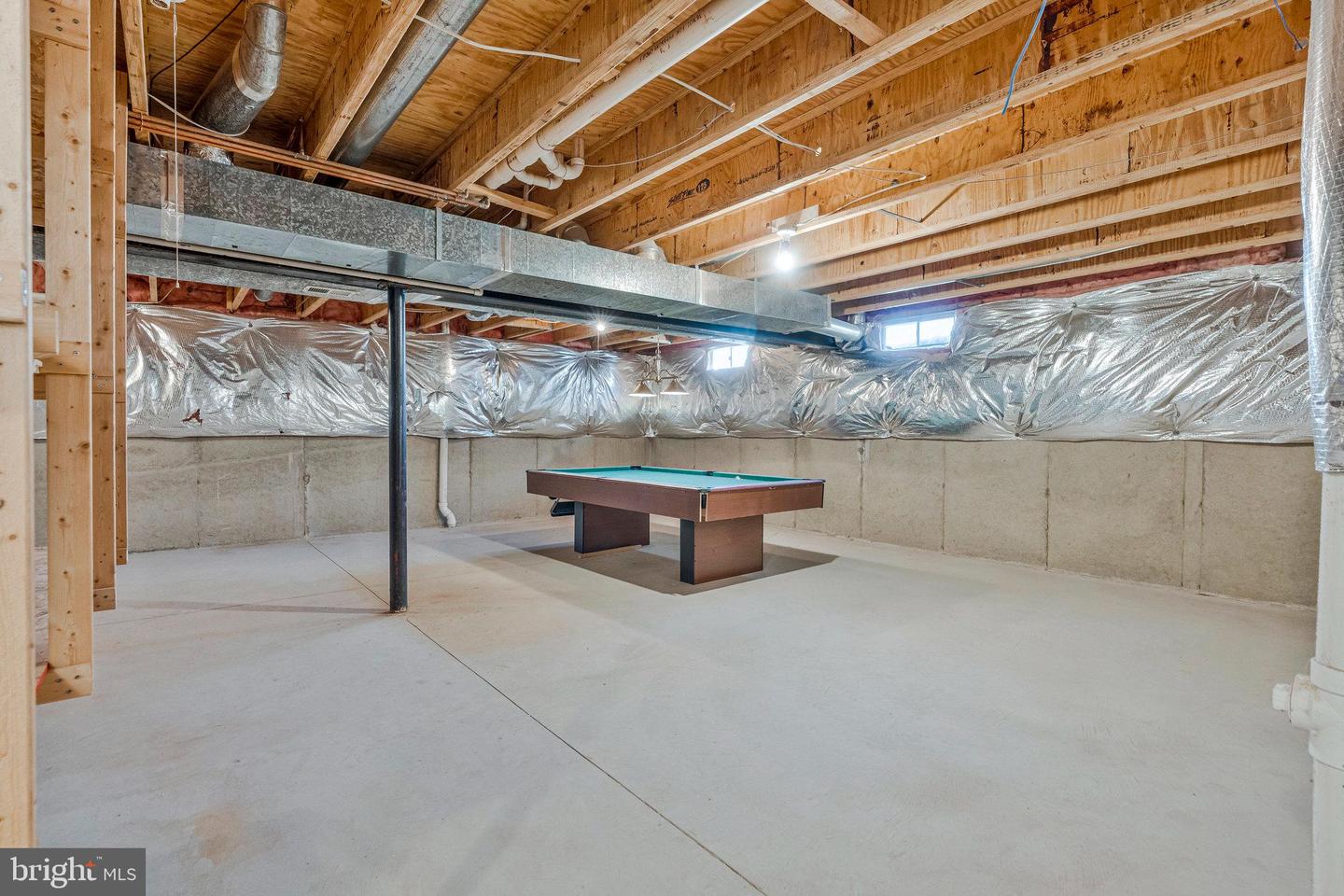 714 CLAIRMONT CT NE, LEESBURG, Virginia 20176, 4 Bedrooms Bedrooms, ,2 BathroomsBathrooms,Residential,For sale,714 CLAIRMONT CT NE,VALO2111616 MLS # VALO2111616