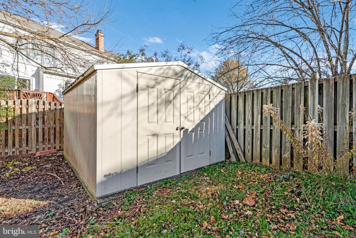 714 CLAIRMONT CT NE, LEESBURG, Virginia 20176, 4 Bedrooms Bedrooms, ,2 BathroomsBathrooms,Residential,For sale,714 CLAIRMONT CT NE,VALO2111616 MLS # VALO2111616