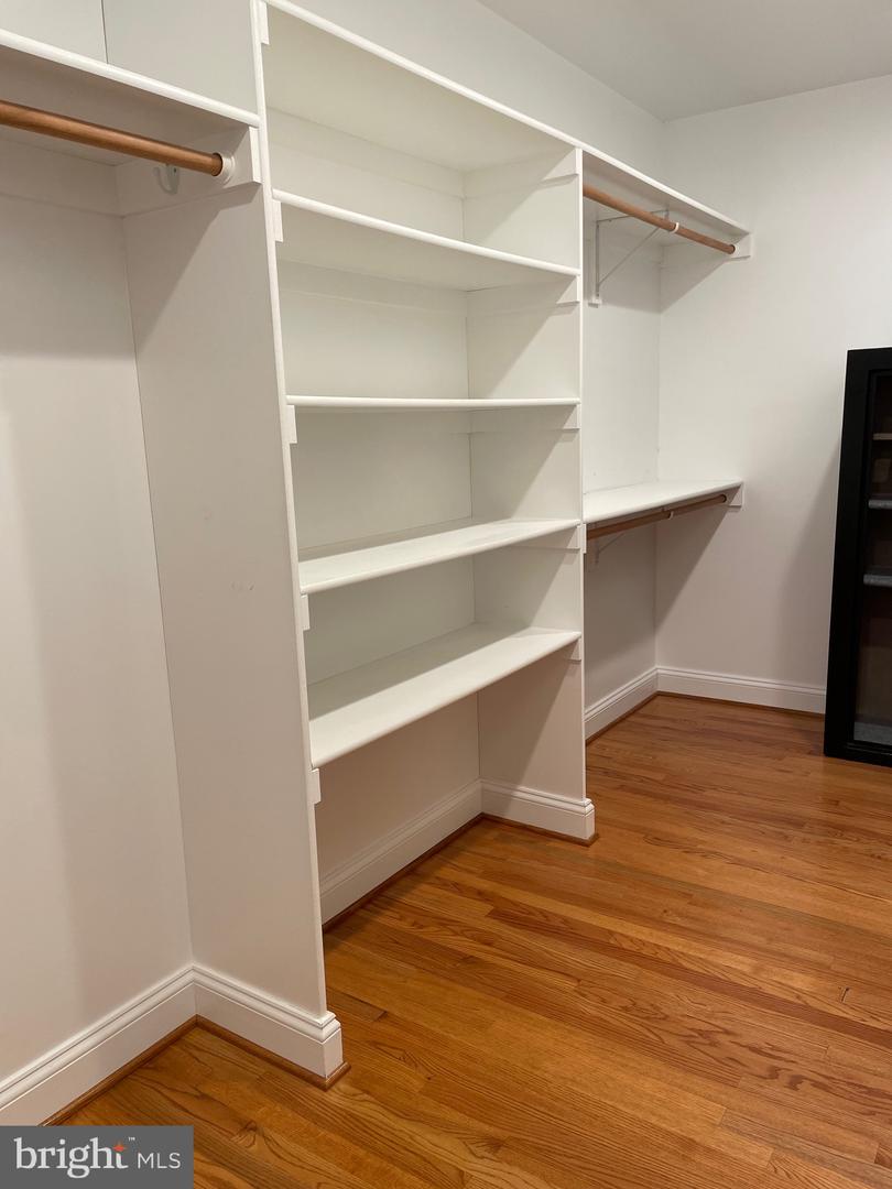 5624 GLEN EAGLES CT, FREDERICKSBURG, Virginia 22407, 3 Bedrooms Bedrooms, ,2 BathroomsBathrooms,Residential,For sale,5624 GLEN EAGLES CT,VASP2037790 MLS # VASP2037790