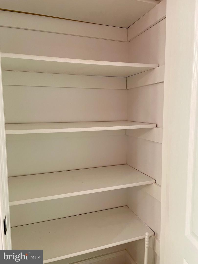 5624 GLEN EAGLES CT, FREDERICKSBURG, Virginia 22407, 3 Bedrooms Bedrooms, ,2 BathroomsBathrooms,Residential,For sale,5624 GLEN EAGLES CT,VASP2037790 MLS # VASP2037790