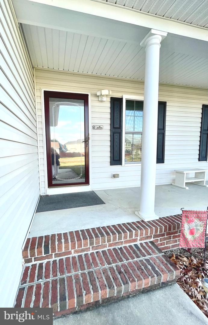 5624 GLEN EAGLES CT, FREDERICKSBURG, Virginia 22407, 3 Bedrooms Bedrooms, ,2 BathroomsBathrooms,Residential,For sale,5624 GLEN EAGLES CT,VASP2037790 MLS # VASP2037790