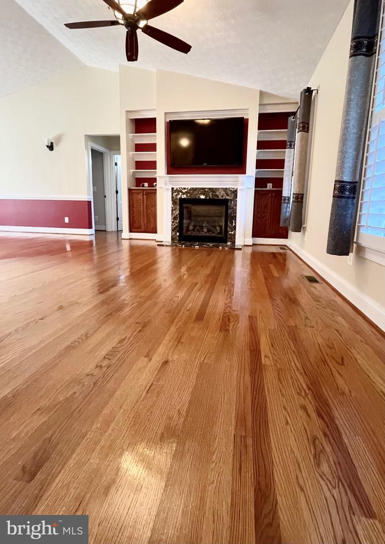 5624 GLEN EAGLES CT, FREDERICKSBURG, Virginia 22407, 3 Bedrooms Bedrooms, ,2 BathroomsBathrooms,Residential,For sale,5624 GLEN EAGLES CT,VASP2037790 MLS # VASP2037790