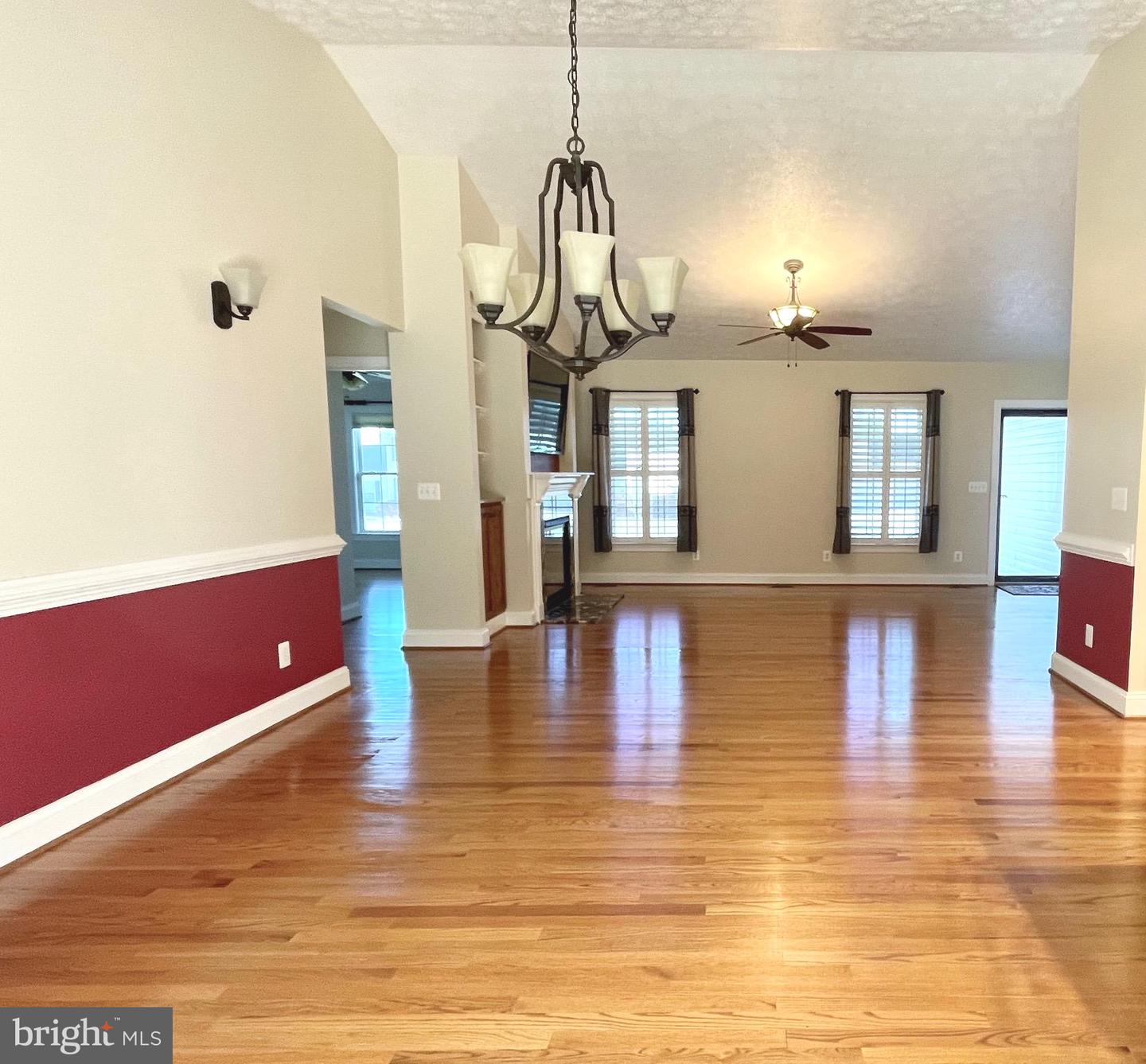 5624 GLEN EAGLES CT, FREDERICKSBURG, Virginia 22407, 3 Bedrooms Bedrooms, ,2 BathroomsBathrooms,Residential,For sale,5624 GLEN EAGLES CT,VASP2037790 MLS # VASP2037790