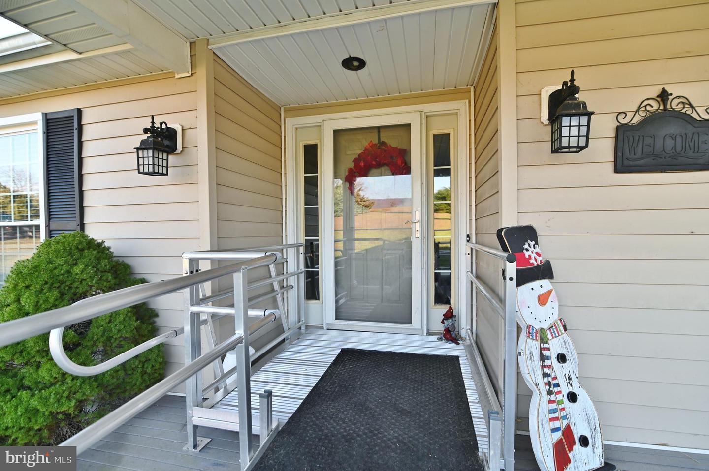 522 MANOR HILL DR, TOMS BROOK, Virginia 22660, 4 Bedrooms Bedrooms, ,3 BathroomsBathrooms,Residential,For sale,522 MANOR HILL DR,VASH2013082 MLS # VASH2013082