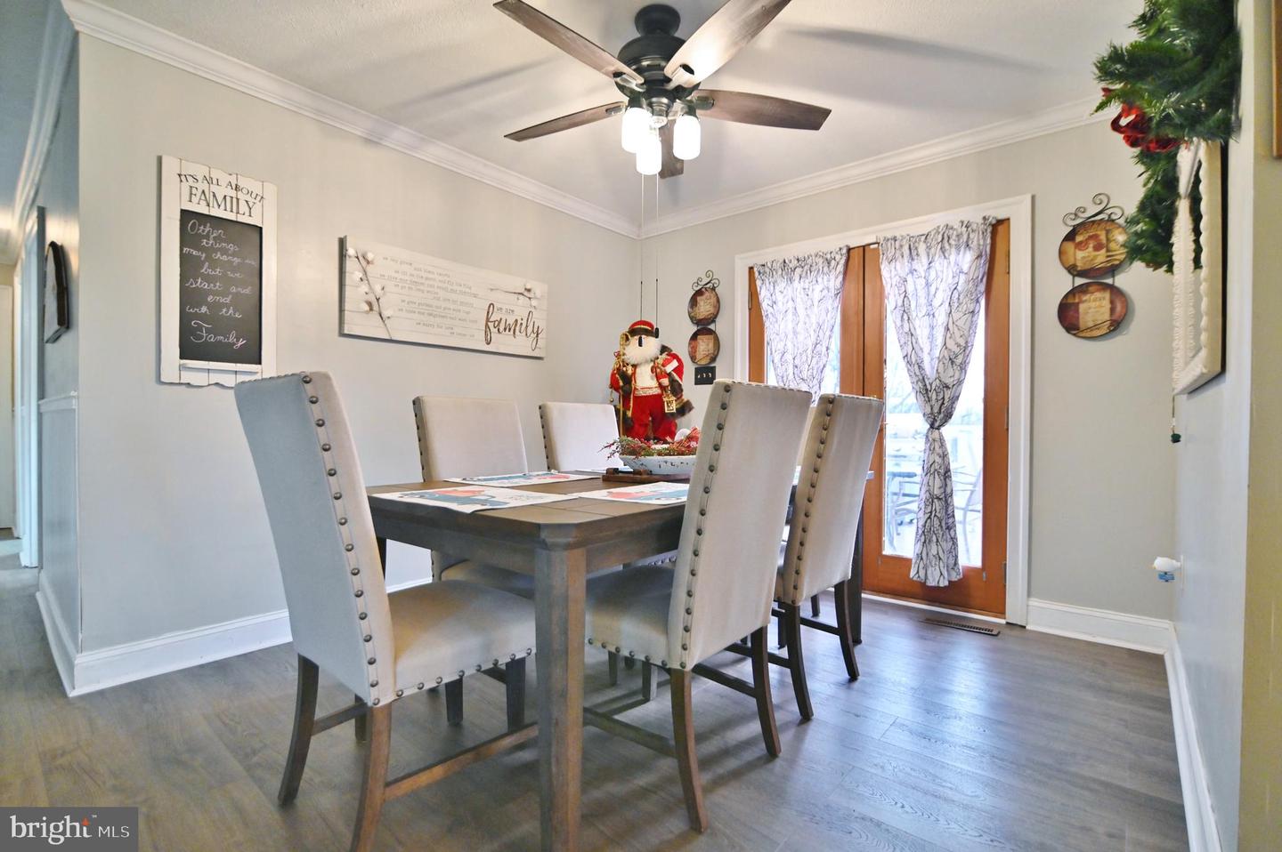 522 MANOR HILL DR, TOMS BROOK, Virginia 22660, 4 Bedrooms Bedrooms, ,3 BathroomsBathrooms,Residential,For sale,522 MANOR HILL DR,VASH2013082 MLS # VASH2013082