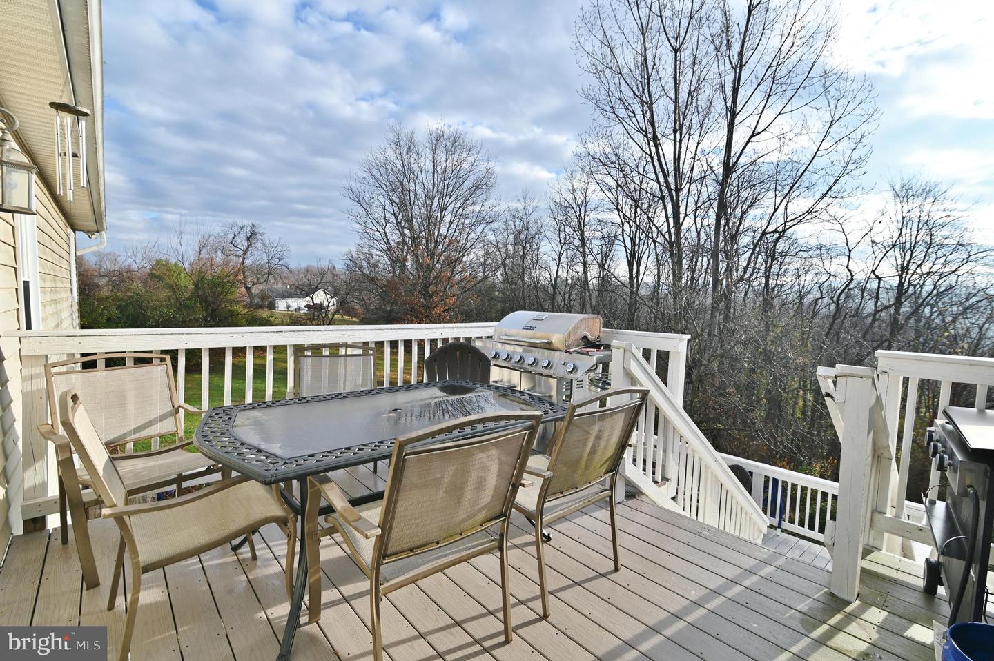 522 MANOR HILL DR, TOMS BROOK, Virginia 22660, 4 Bedrooms Bedrooms, ,3 BathroomsBathrooms,Residential,For sale,522 MANOR HILL DR,VASH2013082 MLS # VASH2013082