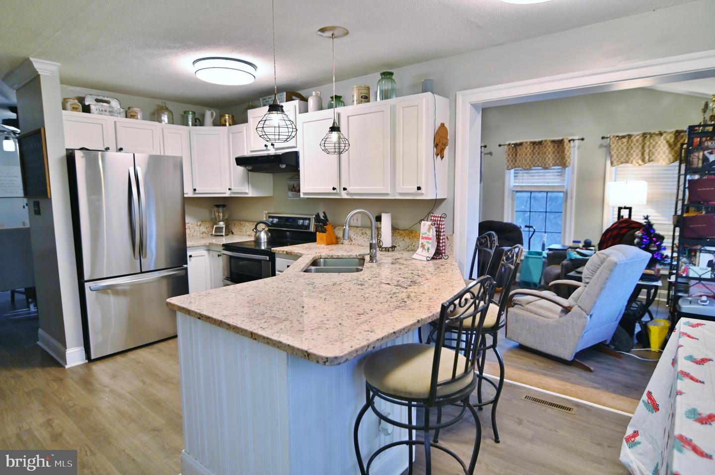 522 MANOR HILL DR, TOMS BROOK, Virginia 22660, 4 Bedrooms Bedrooms, ,3 BathroomsBathrooms,Residential,For sale,522 MANOR HILL DR,VASH2013082 MLS # VASH2013082