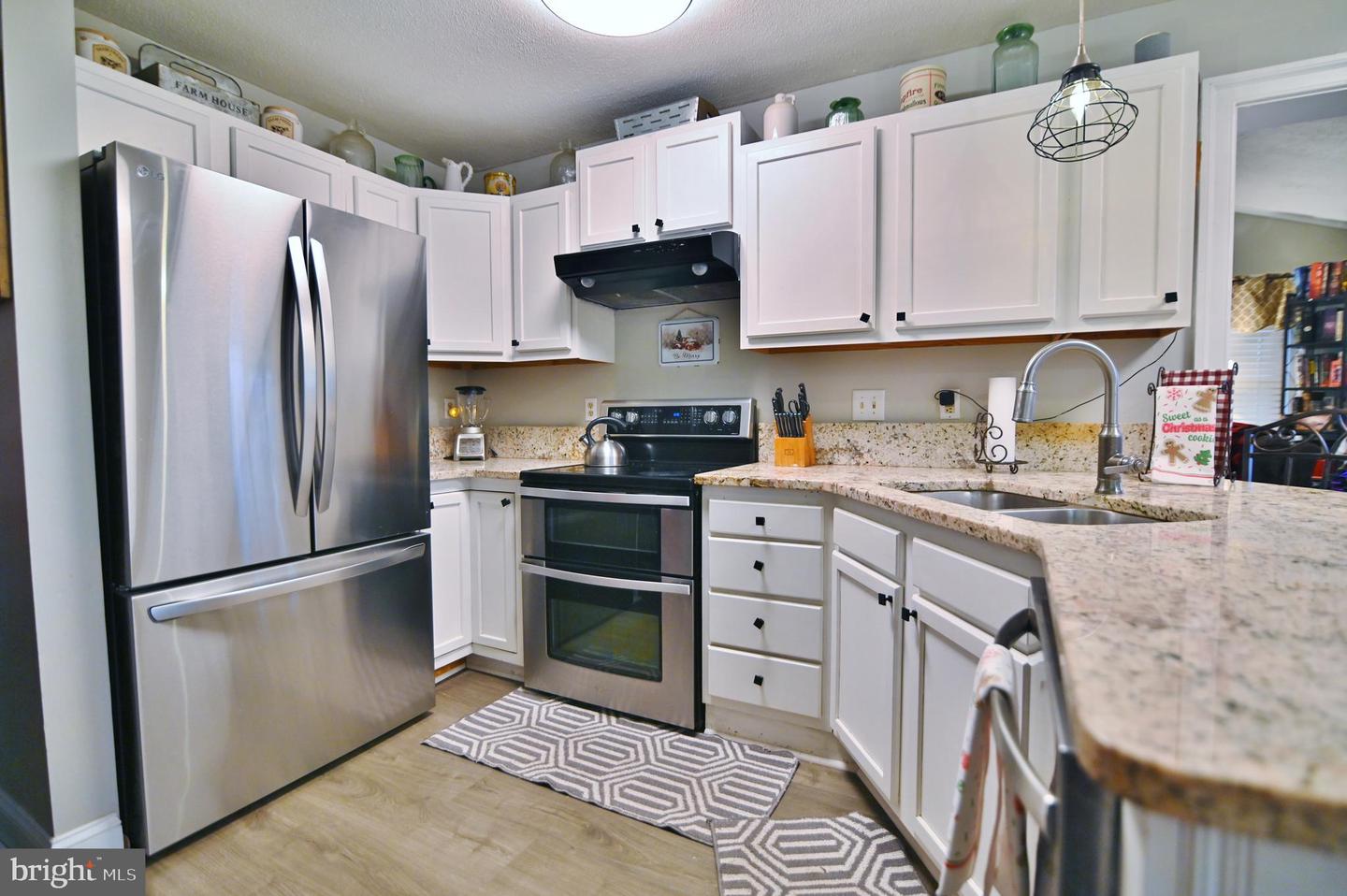 522 MANOR HILL DR, TOMS BROOK, Virginia 22660, 4 Bedrooms Bedrooms, ,3 BathroomsBathrooms,Residential,For sale,522 MANOR HILL DR,VASH2013082 MLS # VASH2013082