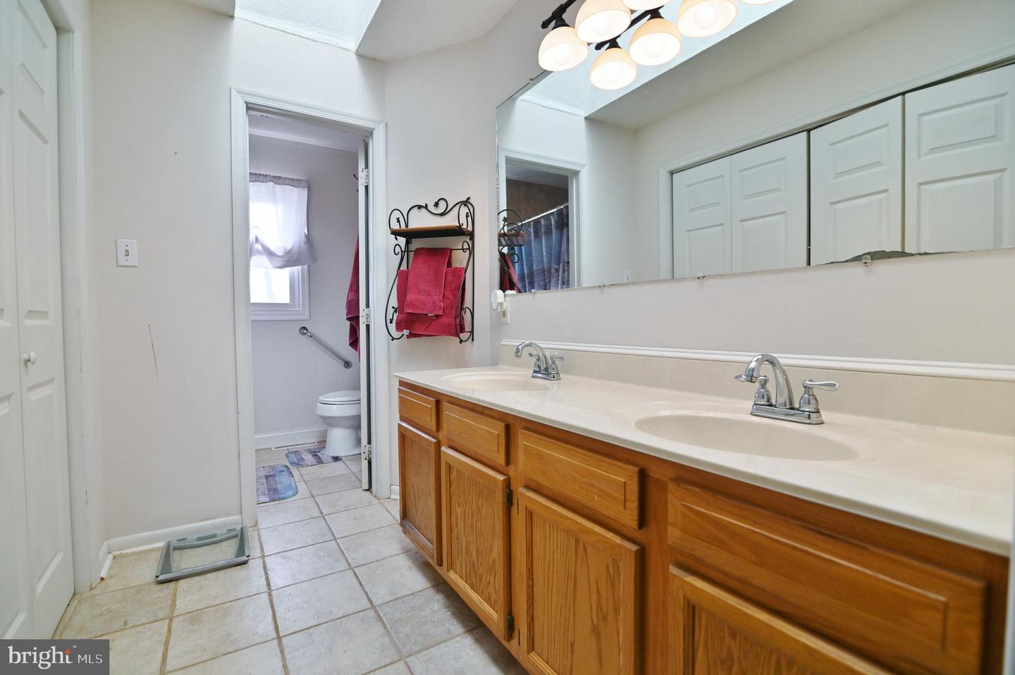 522 MANOR HILL DR, TOMS BROOK, Virginia 22660, 4 Bedrooms Bedrooms, ,3 BathroomsBathrooms,Residential,For sale,522 MANOR HILL DR,VASH2013082 MLS # VASH2013082