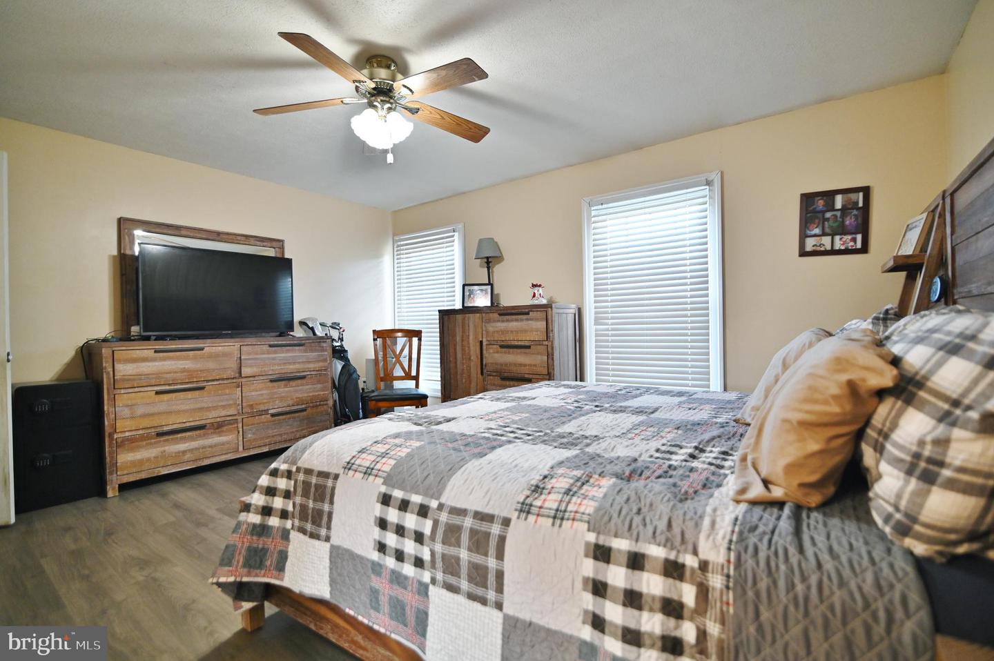 522 MANOR HILL DR, TOMS BROOK, Virginia 22660, 4 Bedrooms Bedrooms, ,3 BathroomsBathrooms,Residential,For sale,522 MANOR HILL DR,VASH2013082 MLS # VASH2013082