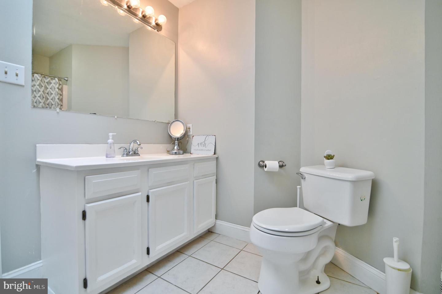 522 MANOR HILL DR, TOMS BROOK, Virginia 22660, 4 Bedrooms Bedrooms, ,3 BathroomsBathrooms,Residential,For sale,522 MANOR HILL DR,VASH2013082 MLS # VASH2013082