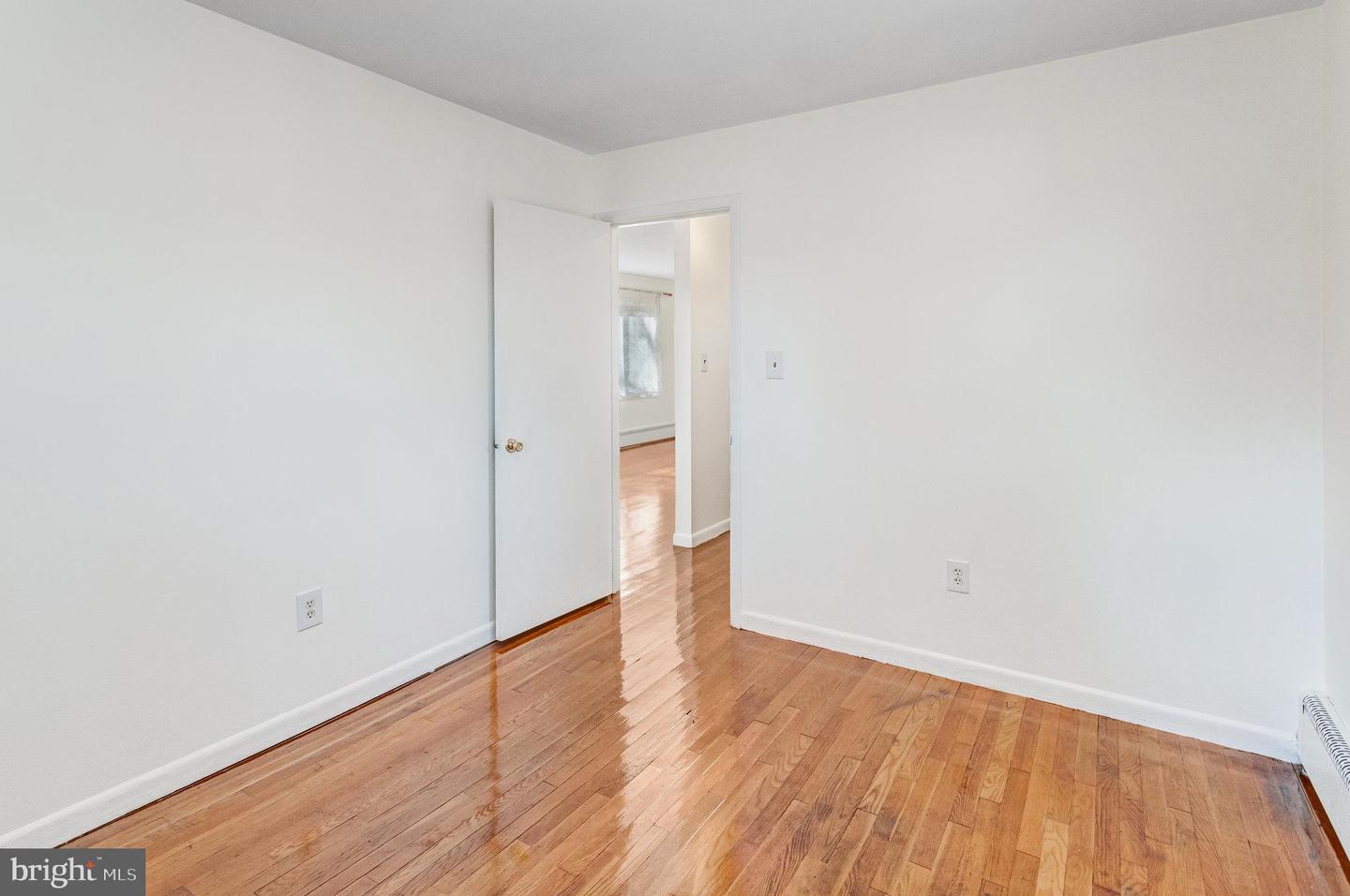 1916 WILLOW LN, WOODBRIDGE, Virginia 22191, 4 Bedrooms Bedrooms, ,2 BathroomsBathrooms,Residential,For sale,1916 WILLOW LN,VAPW2108256 MLS # VAPW2108256 1916 WILLOW LN, WOODBRIDGE, Virginia 22191, 4 Bedrooms Bedrooms, ,2 BathroomsBathrooms,Residential,For sale,1916 WILLOW LN,VAPW2108256 MLS # VAPW2108256