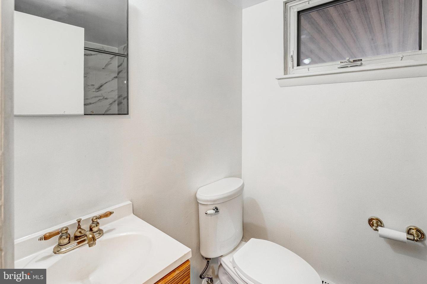 1916 WILLOW LN, WOODBRIDGE, Virginia 22191, 4 Bedrooms Bedrooms, ,2 BathroomsBathrooms,Residential,For sale,1916 WILLOW LN,VAPW2108256 MLS # VAPW2108256 1916 WILLOW LN, WOODBRIDGE, Virginia 22191, 4 Bedrooms Bedrooms, ,2 BathroomsBathrooms,Residential,For sale,1916 WILLOW LN,VAPW2108256 MLS # VAPW2108256