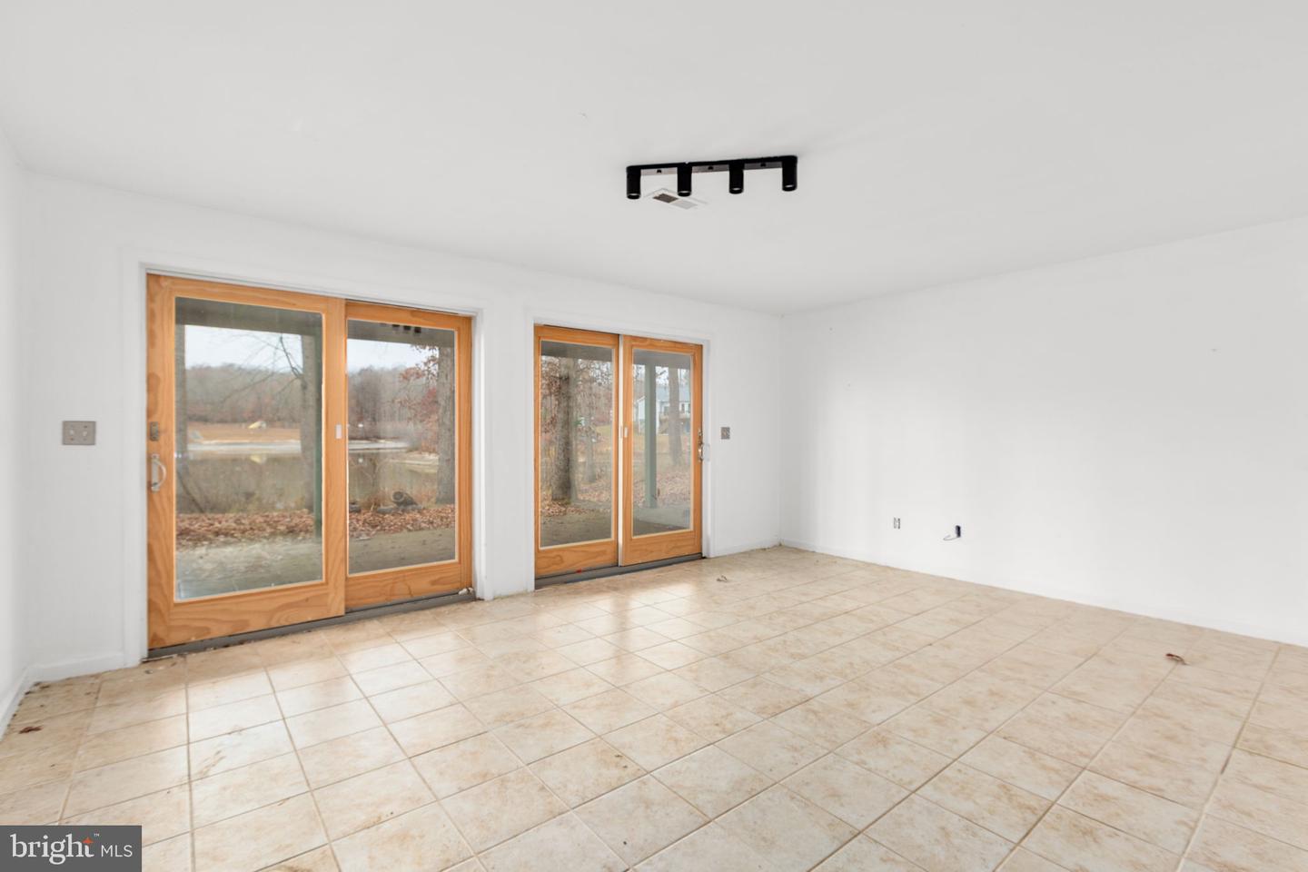 7905 E ROBERT E LEE CT, SPOTSYLVANIA, Virginia 22551, 5 Bedrooms Bedrooms, ,4 BathroomsBathrooms,Residential,For sale,7905 E ROBERT E LEE CT,VASP2037802 MLS # VASP2037802