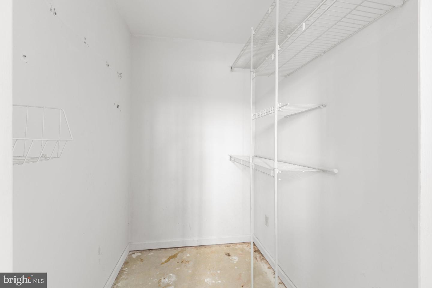 7905 E ROBERT E LEE CT, SPOTSYLVANIA, Virginia 22551, 5 Bedrooms Bedrooms, ,4 BathroomsBathrooms,Residential,For sale,7905 E ROBERT E LEE CT,VASP2037802 MLS # VASP2037802