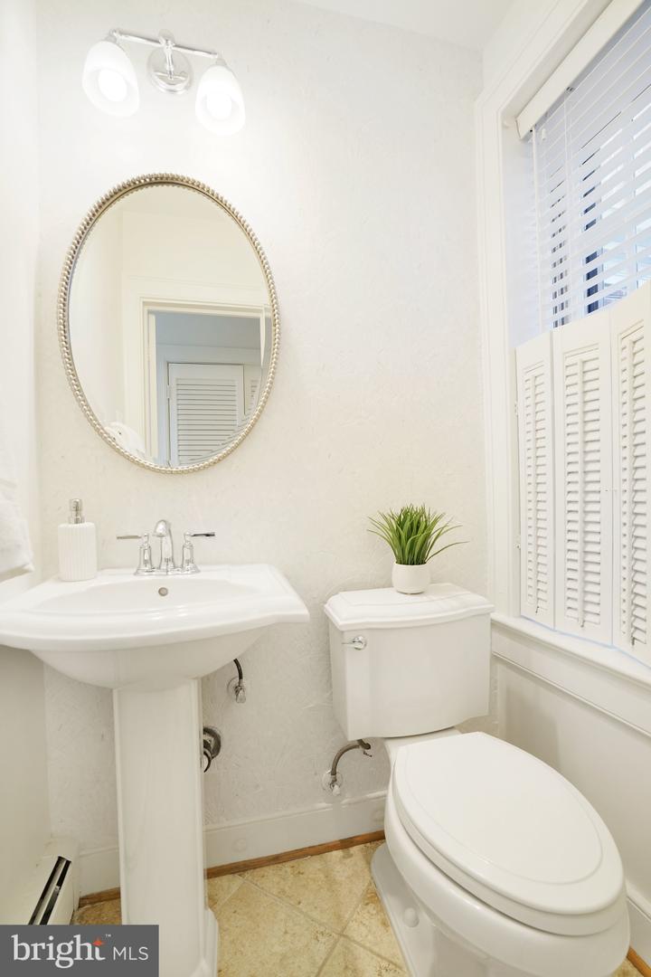 625 S SAINT ASAPH ST, ALEXANDRIA, Virginia 22314, 3 Bedrooms Bedrooms, ,2 BathroomsBathrooms,Residential,For sale,625 S SAINT ASAPH ST,VAAX2052016 MLS # VAAX2052016 625 S SAINT ASAPH ST, ALEXANDRIA, Virginia 22314, 3 Bedrooms Bedrooms, ,2 BathroomsBathrooms,Residential,For sale,625 S SAINT ASAPH ST,VAAX2052016 MLS # VAAX2052016