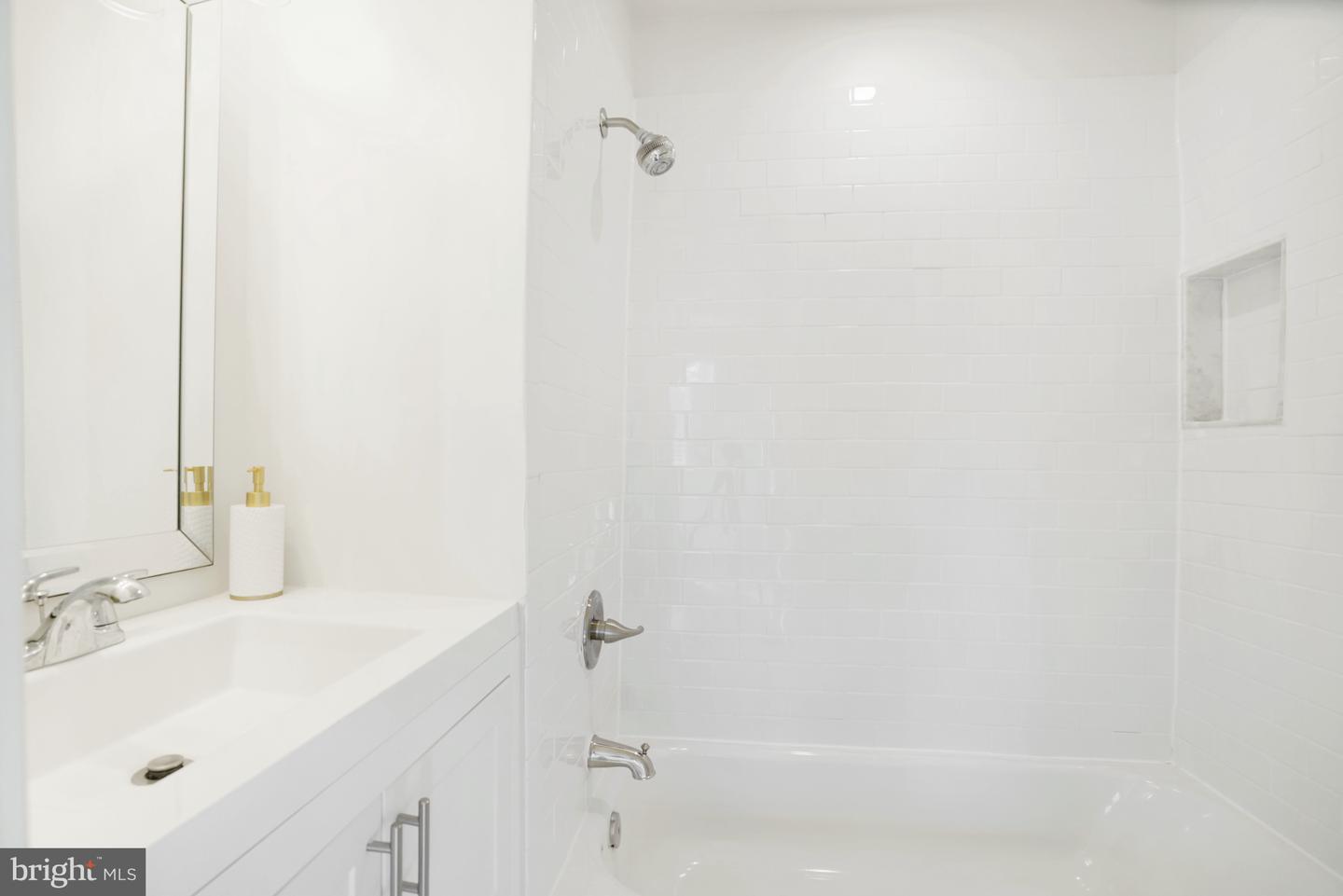 625 S SAINT ASAPH ST, ALEXANDRIA, Virginia 22314, 3 Bedrooms Bedrooms, ,2 BathroomsBathrooms,Residential,For sale,625 S SAINT ASAPH ST,VAAX2052016 MLS # VAAX2052016 625 S SAINT ASAPH ST, ALEXANDRIA, Virginia 22314, 3 Bedrooms Bedrooms, ,2 BathroomsBathrooms,Residential,For sale,625 S SAINT ASAPH ST,VAAX2052016 MLS # VAAX2052016