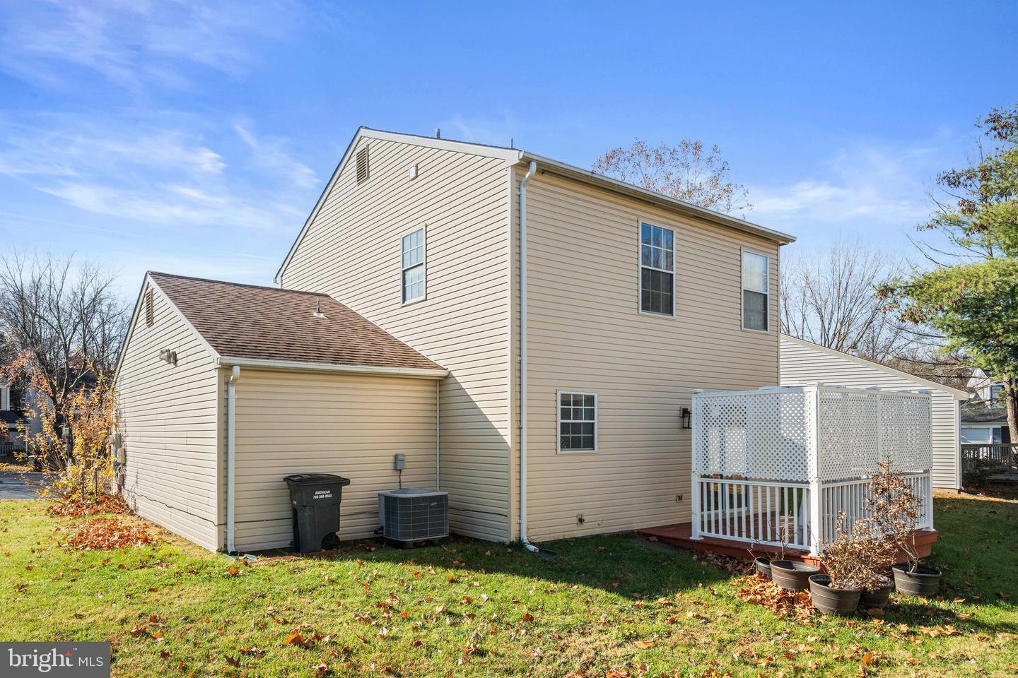 13512 APPLE BARREL CT, HERNDON, Virginia 20171, 3 Bedrooms Bedrooms, ,2 BathroomsBathrooms,Residential,For sale,13512 APPLE BARREL CT,VAFX2280356 MLS # VAFX2280356