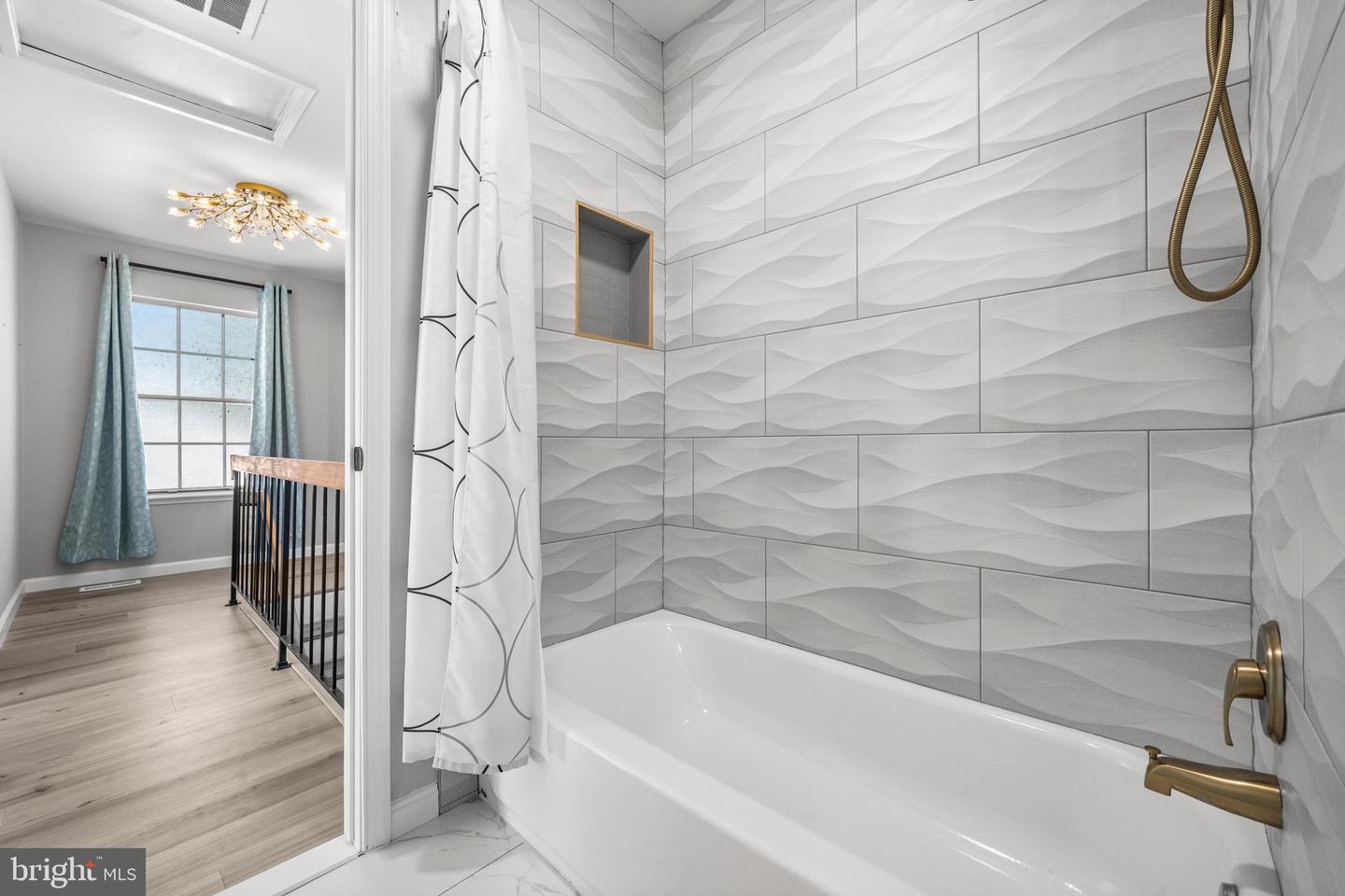 13512 APPLE BARREL CT, HERNDON, Virginia 20171, 3 Bedrooms Bedrooms, ,2 BathroomsBathrooms,Residential,For sale,13512 APPLE BARREL CT,VAFX2280356 MLS # VAFX2280356