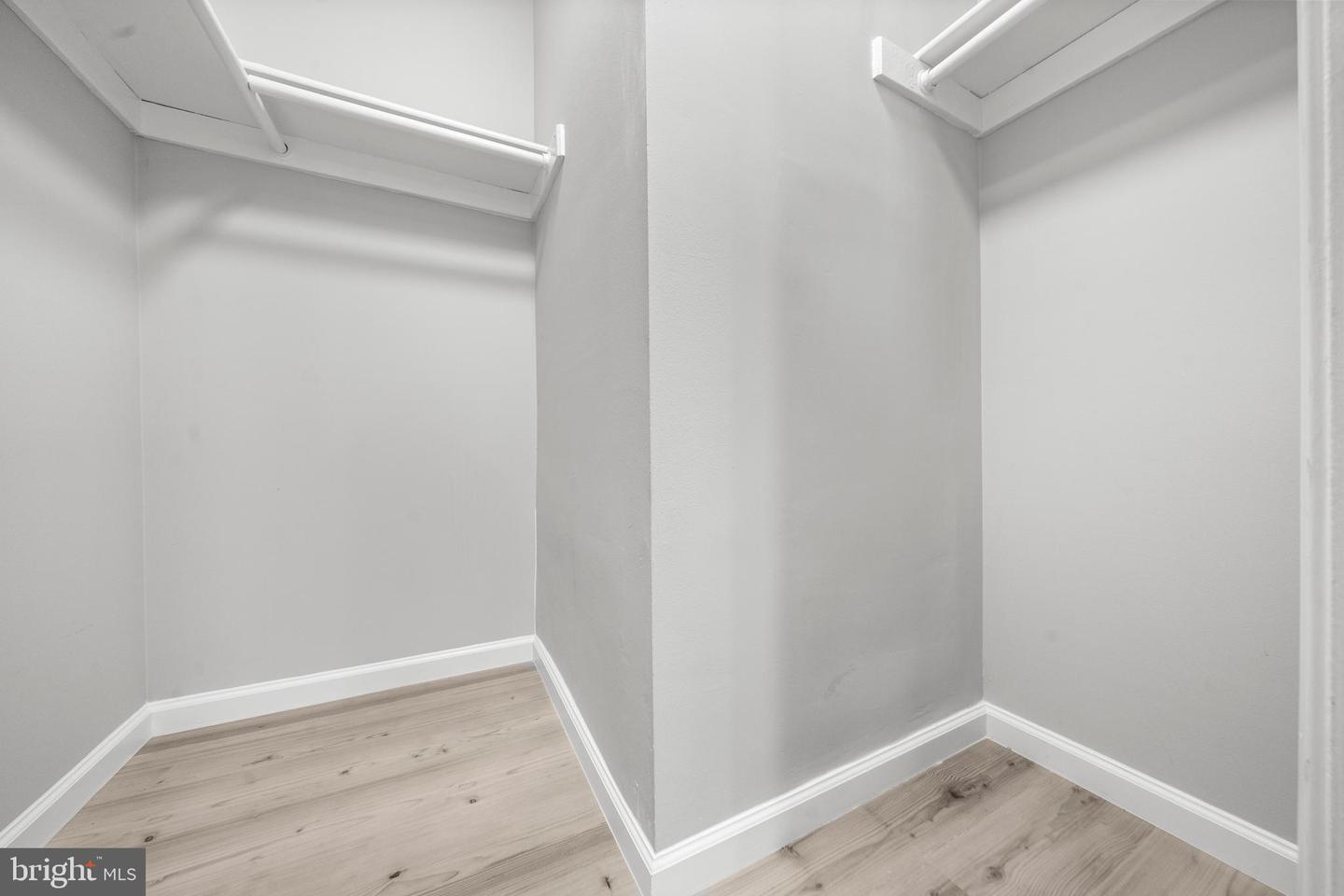 13512 APPLE BARREL CT, HERNDON, Virginia 20171, 3 Bedrooms Bedrooms, ,2 BathroomsBathrooms,Residential,For sale,13512 APPLE BARREL CT,VAFX2280356 MLS # VAFX2280356