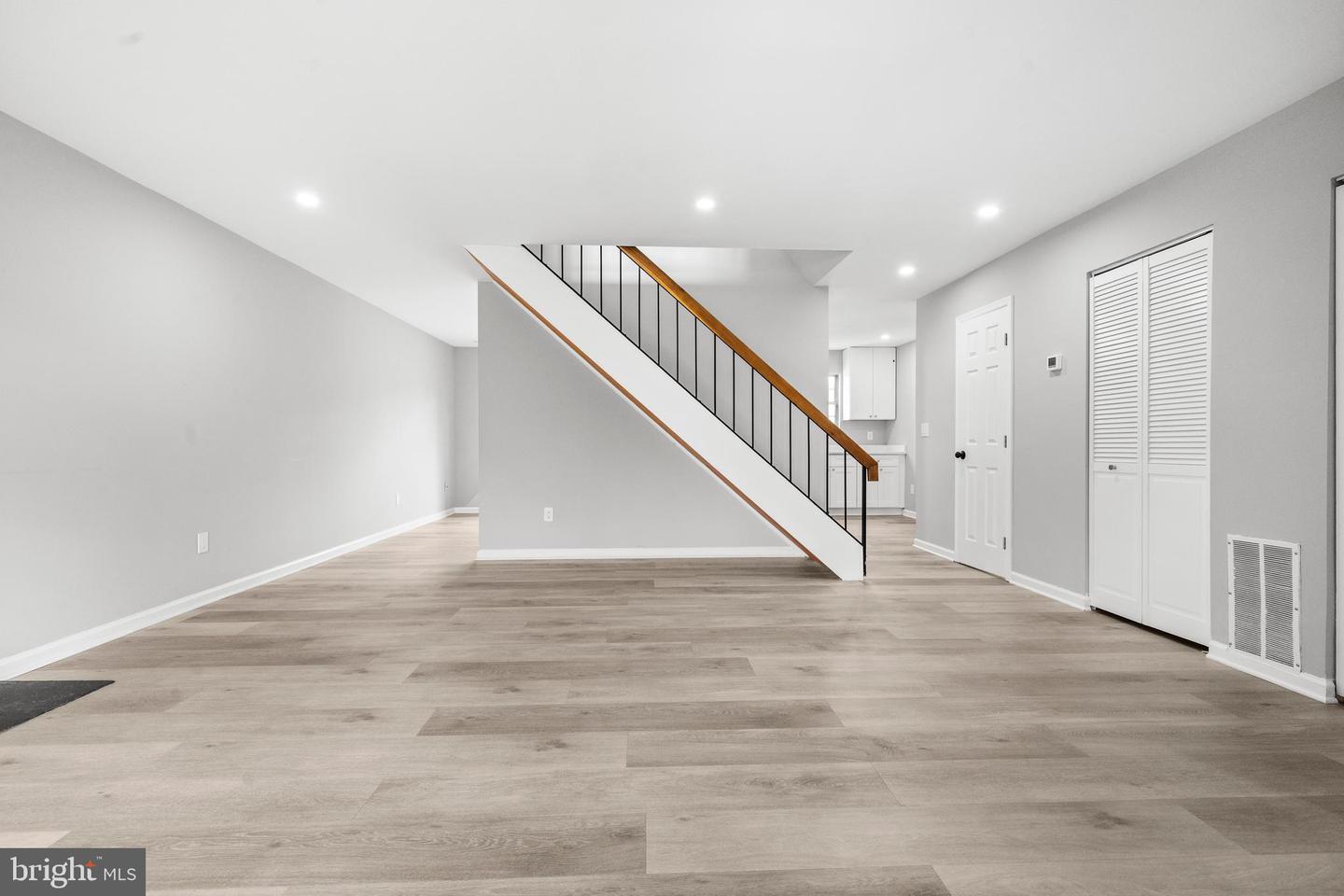 13512 APPLE BARREL CT, HERNDON, Virginia 20171, 3 Bedrooms Bedrooms, ,2 BathroomsBathrooms,Residential,For sale,13512 APPLE BARREL CT,VAFX2280356 MLS # VAFX2280356