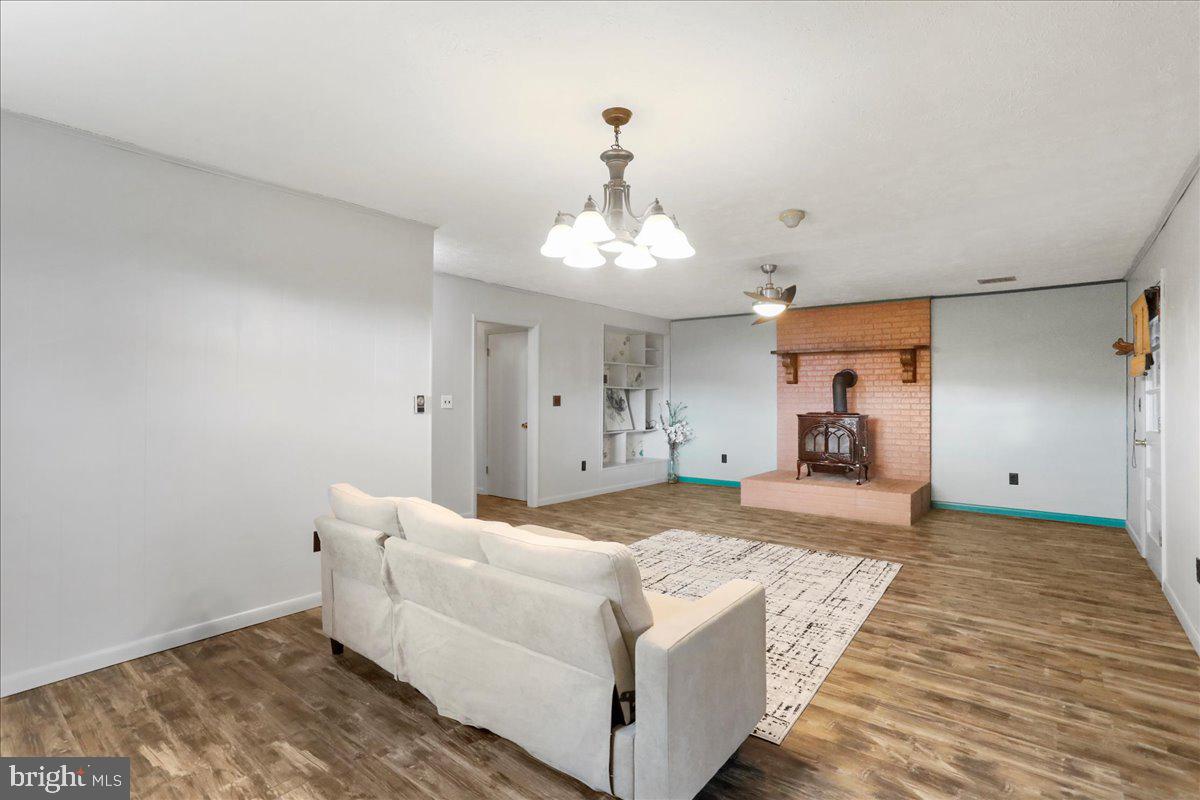 1716 RIDGEWAY RD, FRONT ROYAL, Virginia 22630, 4 Bedrooms Bedrooms, ,3 BathroomsBathrooms,Residential,For sale,1716 RIDGEWAY RD,VAWR2012838 MLS # VAWR2012838