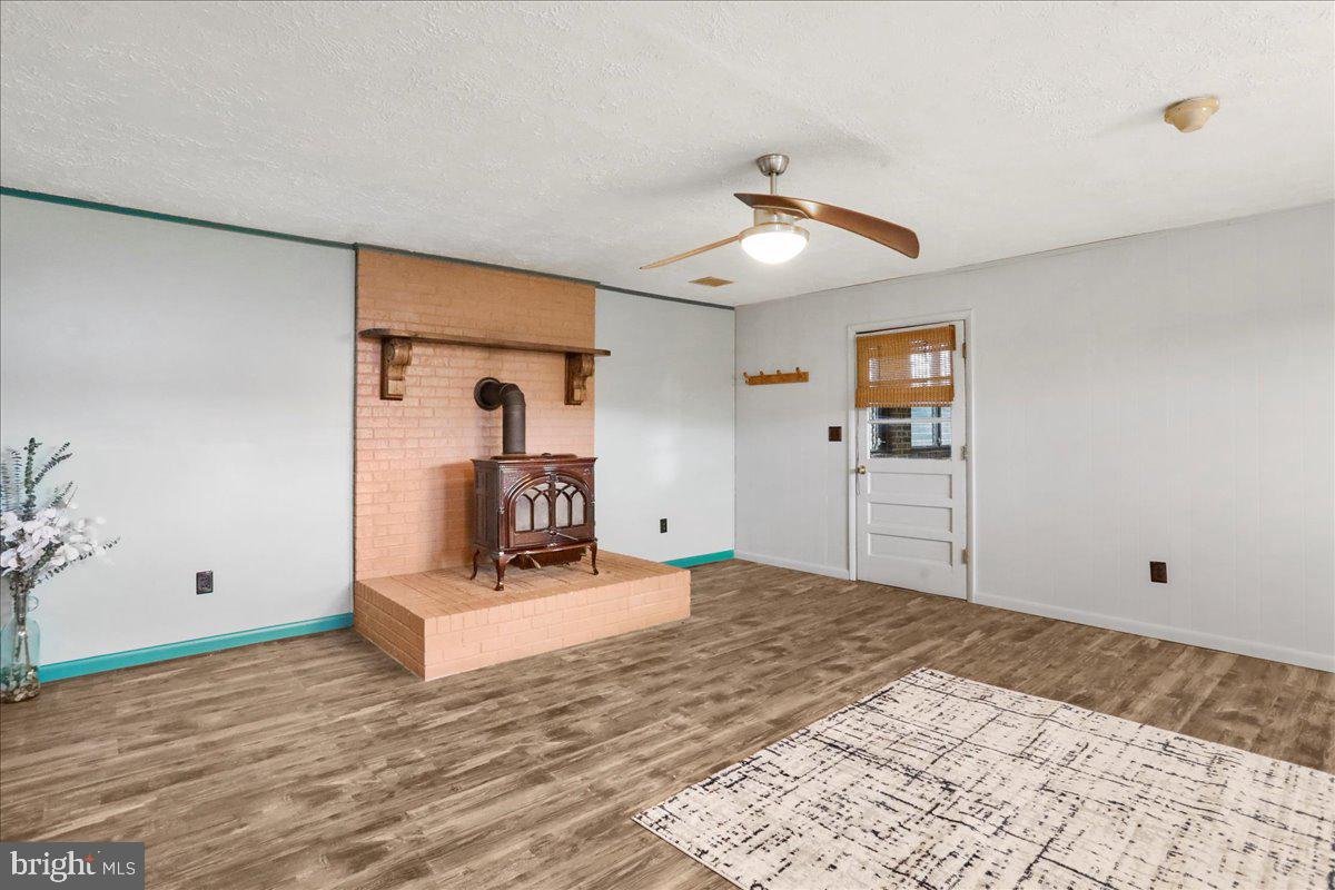 1716 RIDGEWAY RD, FRONT ROYAL, Virginia 22630, 4 Bedrooms Bedrooms, ,3 BathroomsBathrooms,Residential,For sale,1716 RIDGEWAY RD,VAWR2012838 MLS # VAWR2012838