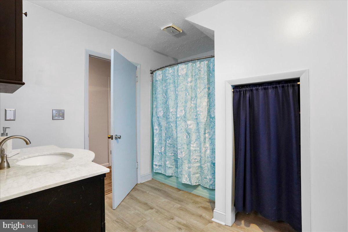 1716 RIDGEWAY RD, FRONT ROYAL, Virginia 22630, 4 Bedrooms Bedrooms, ,3 BathroomsBathrooms,Residential,For sale,1716 RIDGEWAY RD,VAWR2012838 MLS # VAWR2012838