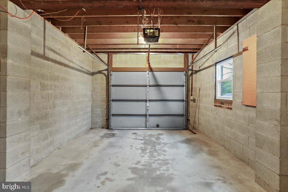 1716 RIDGEWAY RD, FRONT ROYAL, Virginia 22630, 4 Bedrooms Bedrooms, ,3 BathroomsBathrooms,Residential,For sale,1716 RIDGEWAY RD,VAWR2012838 MLS # VAWR2012838