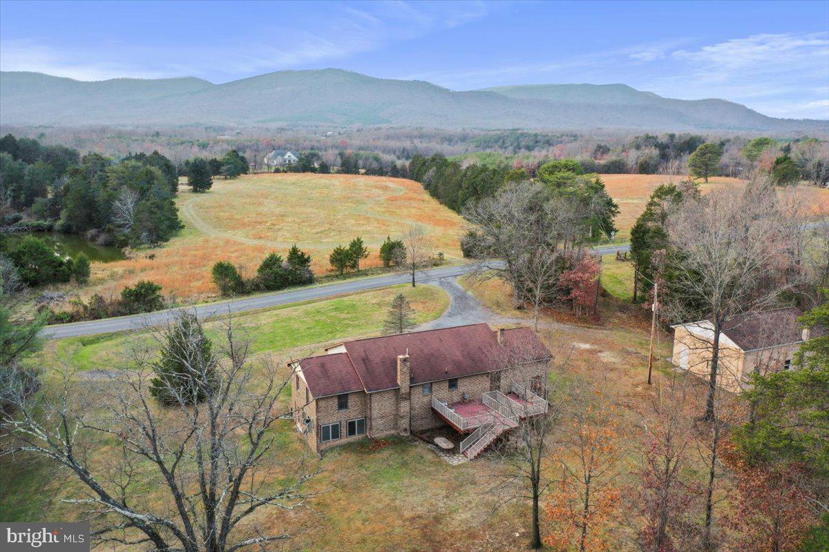 1716 RIDGEWAY RD, FRONT ROYAL, Virginia 22630, 4 Bedrooms Bedrooms, ,3 BathroomsBathrooms,Residential,For sale,1716 RIDGEWAY RD,VAWR2012838 MLS # VAWR2012838