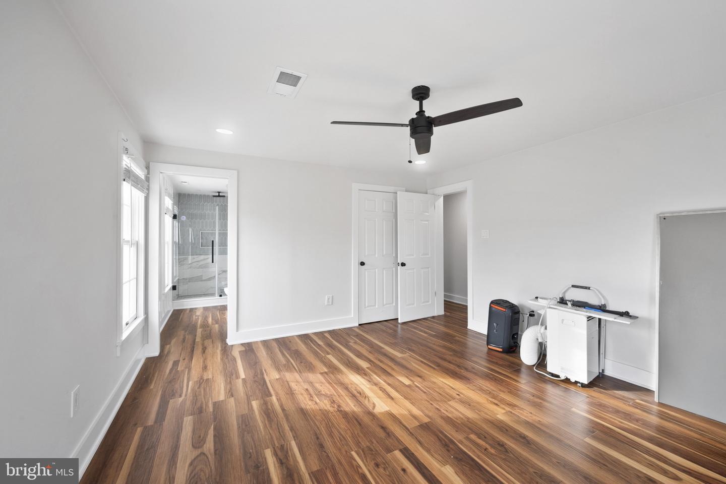 220 E COLONIAL HWY, HAMILTON, Virginia 20158, 3 Bedrooms Bedrooms, ,3 BathroomsBathrooms,Residential,For sale,220 E COLONIAL HWY,VALO2111678 MLS # VALO2111678