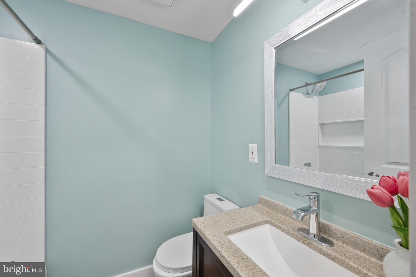 220 E COLONIAL HWY, HAMILTON, Virginia 20158, 3 Bedrooms Bedrooms, ,3 BathroomsBathrooms,Residential,For sale,220 E COLONIAL HWY,VALO2111678 MLS # VALO2111678