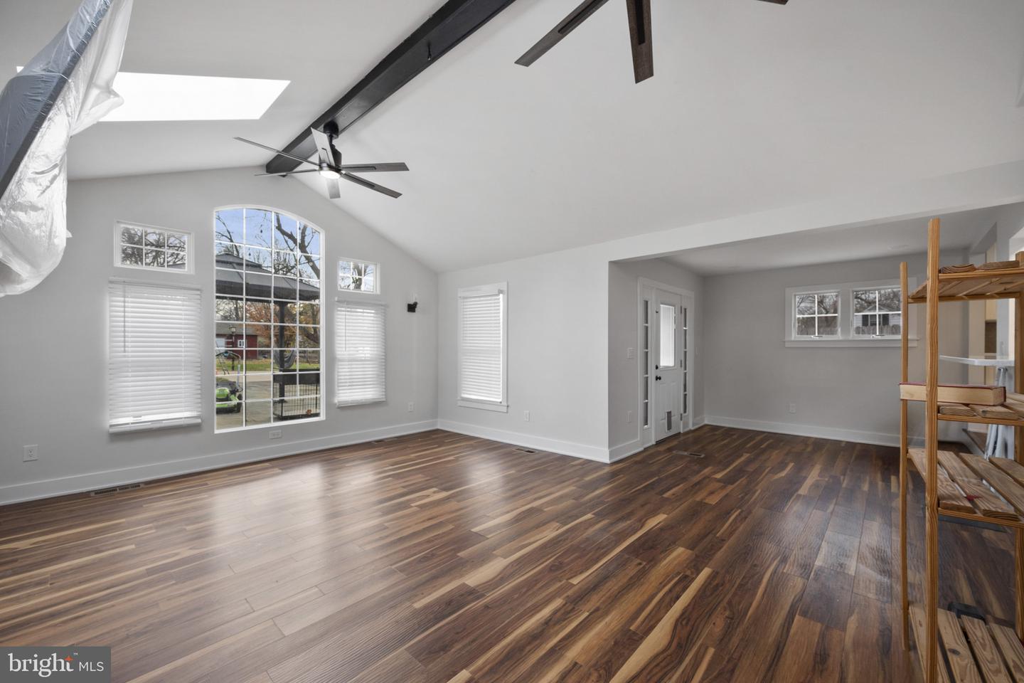 220 E COLONIAL HWY, HAMILTON, Virginia 20158, 3 Bedrooms Bedrooms, ,3 BathroomsBathrooms,Residential,For sale,220 E COLONIAL HWY,VALO2111678 MLS # VALO2111678