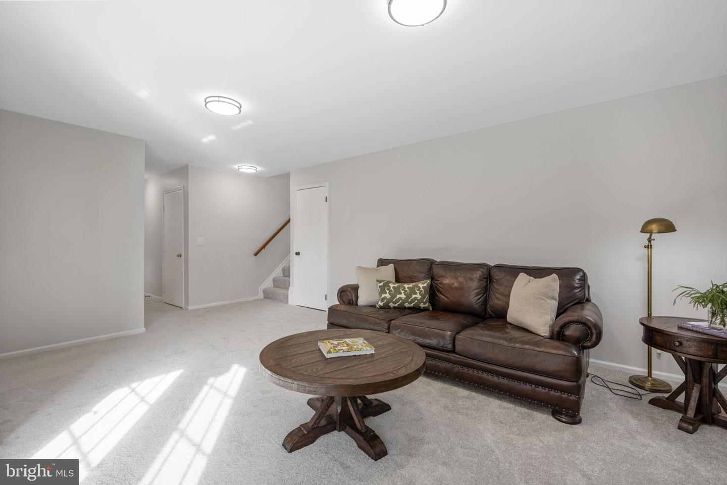 48 MCPHERSON CIR, STERLING, Virginia 20165, 4 Bedrooms Bedrooms, 12 Rooms Rooms,3 BathroomsBathrooms,Residential,For sale,48 MCPHERSON CIR,VALO2111692 MLS # VALO2111692