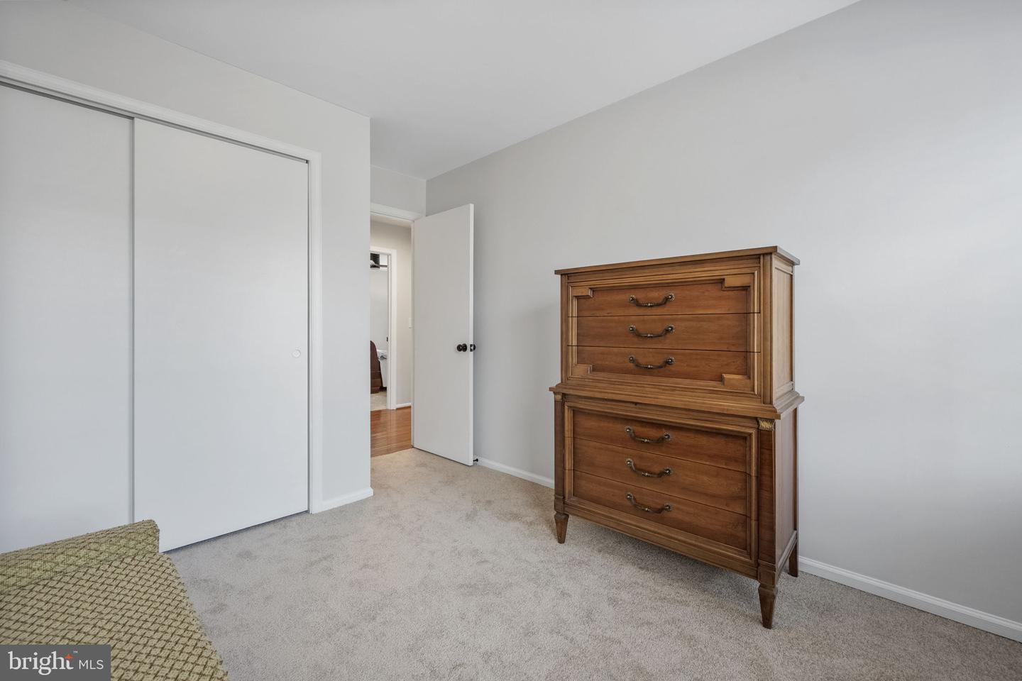 48 MCPHERSON CIR, STERLING, Virginia 20165, 4 Bedrooms Bedrooms, 12 Rooms Rooms,3 BathroomsBathrooms,Residential,For sale,48 MCPHERSON CIR,VALO2111692 MLS # VALO2111692