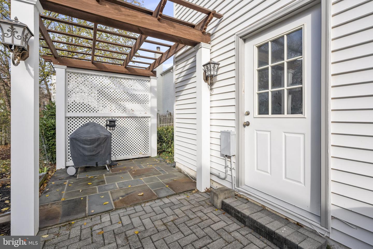 48 MCPHERSON CIR, STERLING, Virginia 20165, 4 Bedrooms Bedrooms, 12 Rooms Rooms,3 BathroomsBathrooms,Residential,For sale,48 MCPHERSON CIR,VALO2111692 MLS # VALO2111692