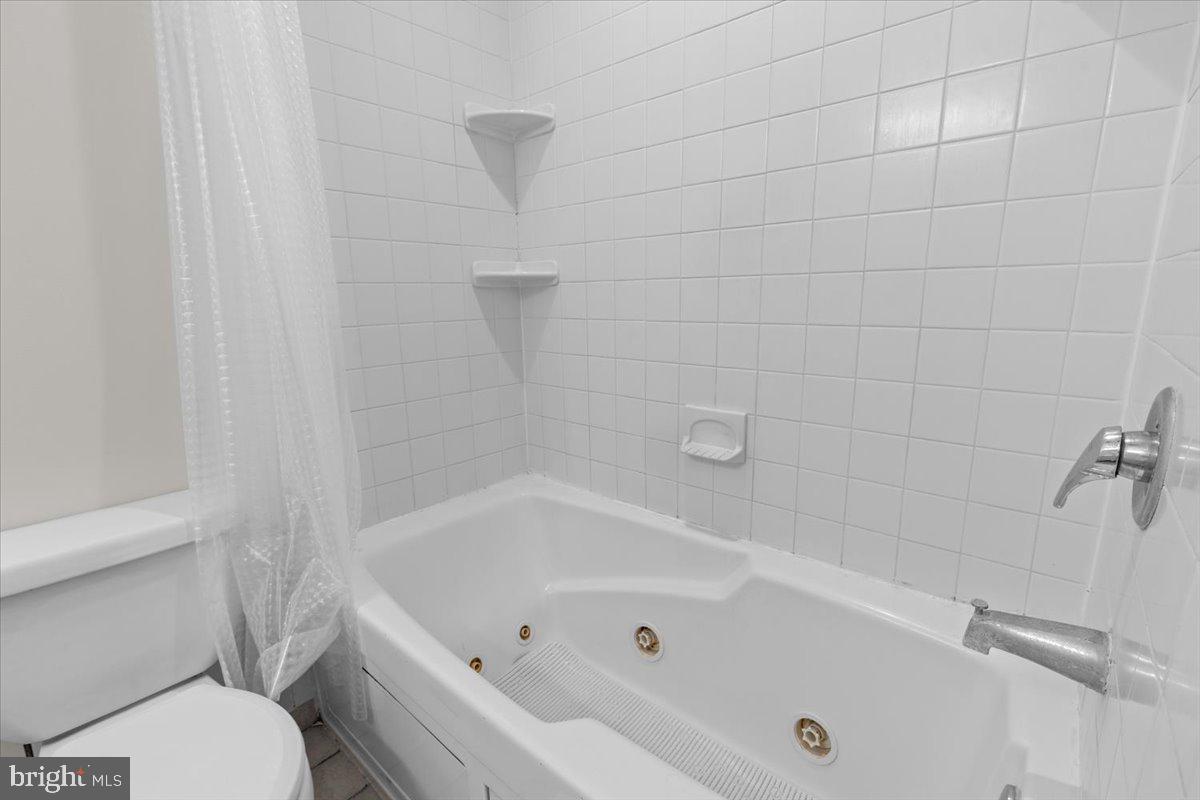 38577 GOOSE CREEK LN, LEESBURG, Virginia 20175, 3 Bedrooms Bedrooms, ,3 BathroomsBathrooms,Residential,For sale,38577 GOOSE CREEK LN,VALO2090706 MLS # VALO2090706