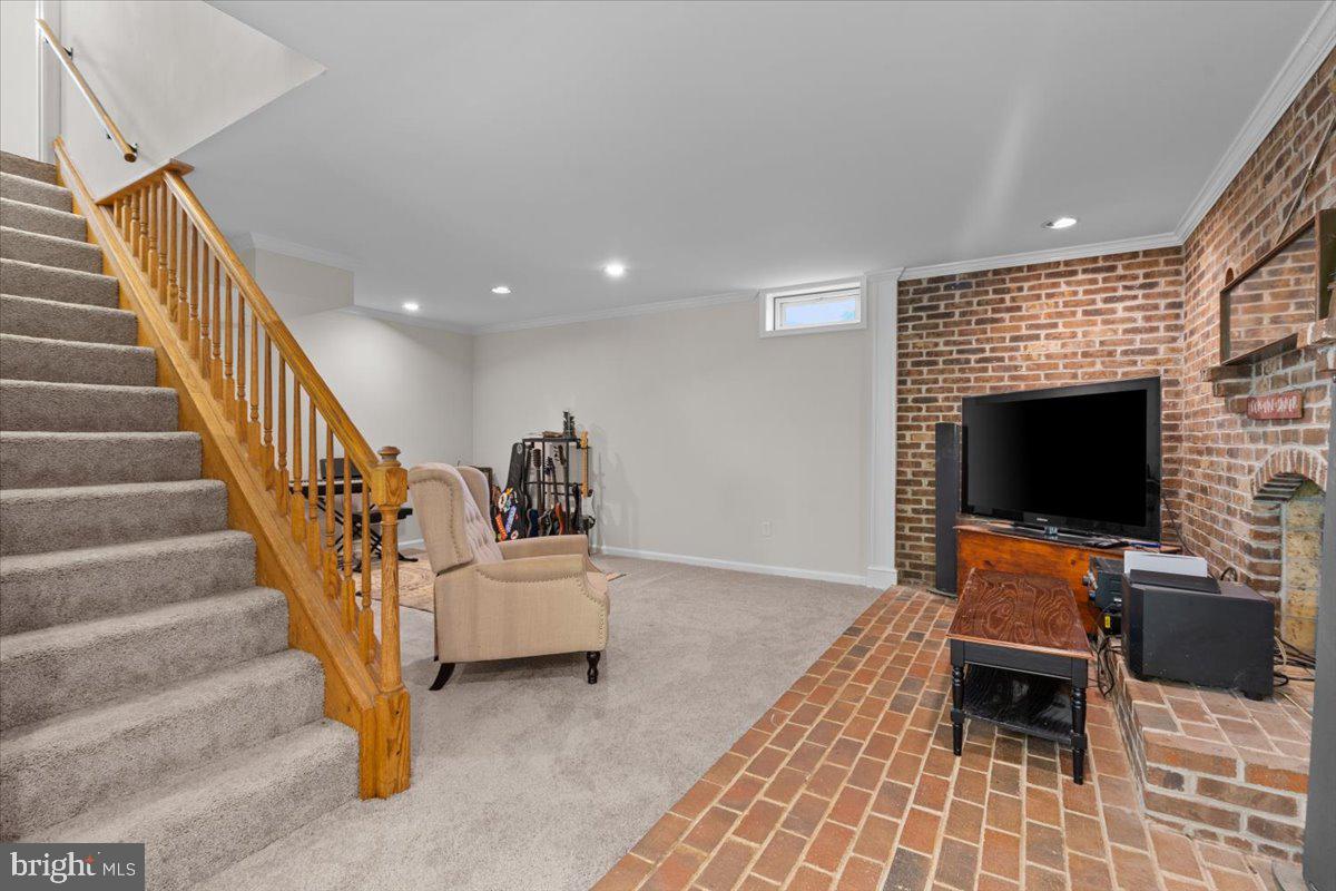 38577 GOOSE CREEK LN, LEESBURG, Virginia 20175, 3 Bedrooms Bedrooms, ,3 BathroomsBathrooms,Residential,For sale,38577 GOOSE CREEK LN,VALO2090706 MLS # VALO2090706