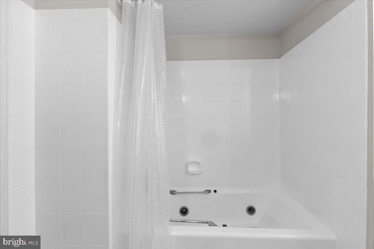 38577 GOOSE CREEK LN, LEESBURG, Virginia 20175, 3 Bedrooms Bedrooms, ,3 BathroomsBathrooms,Residential,For sale,38577 GOOSE CREEK LN,VALO2090706 MLS # VALO2090706